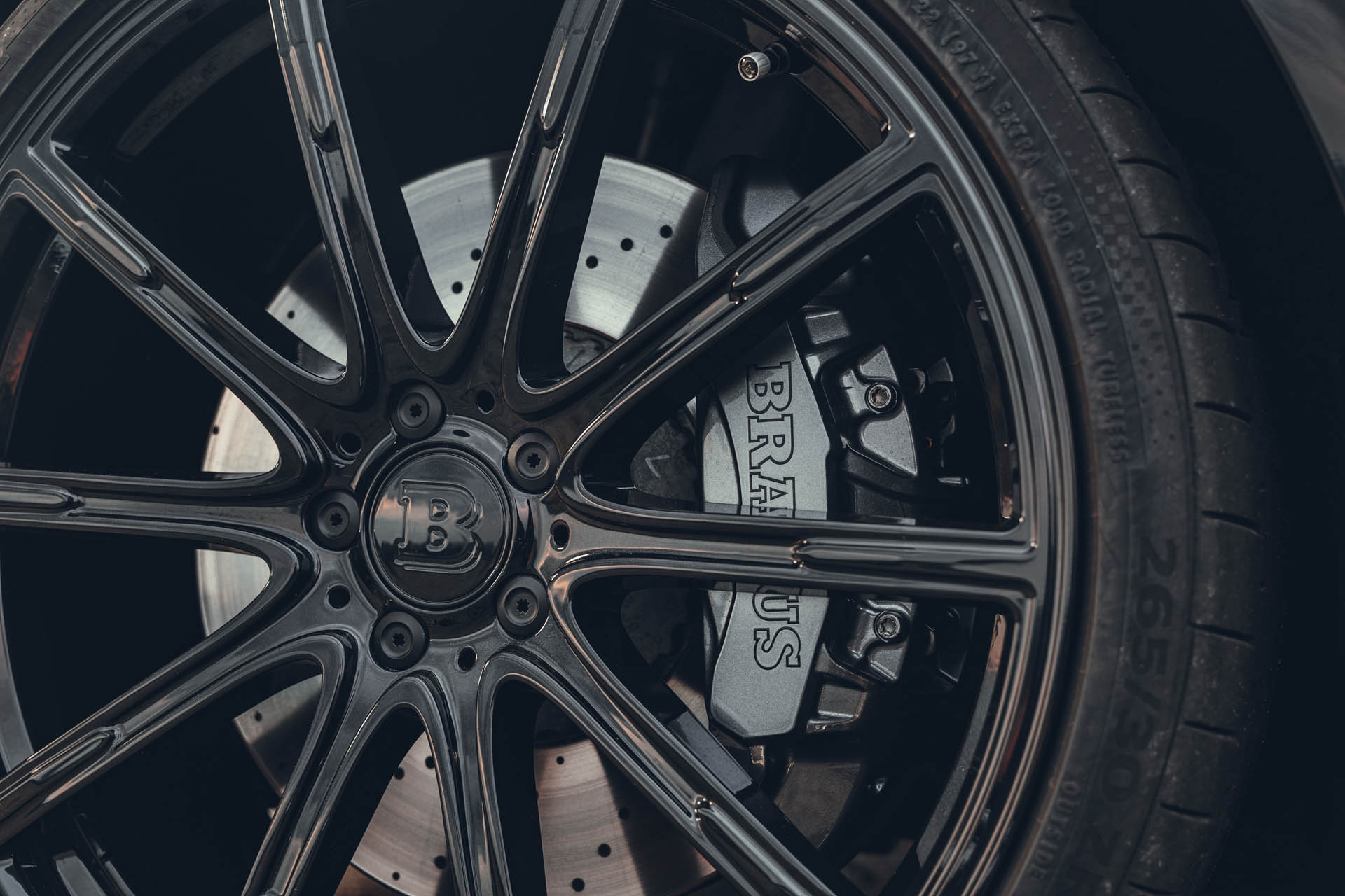 BRABUS 850 Maybach 34