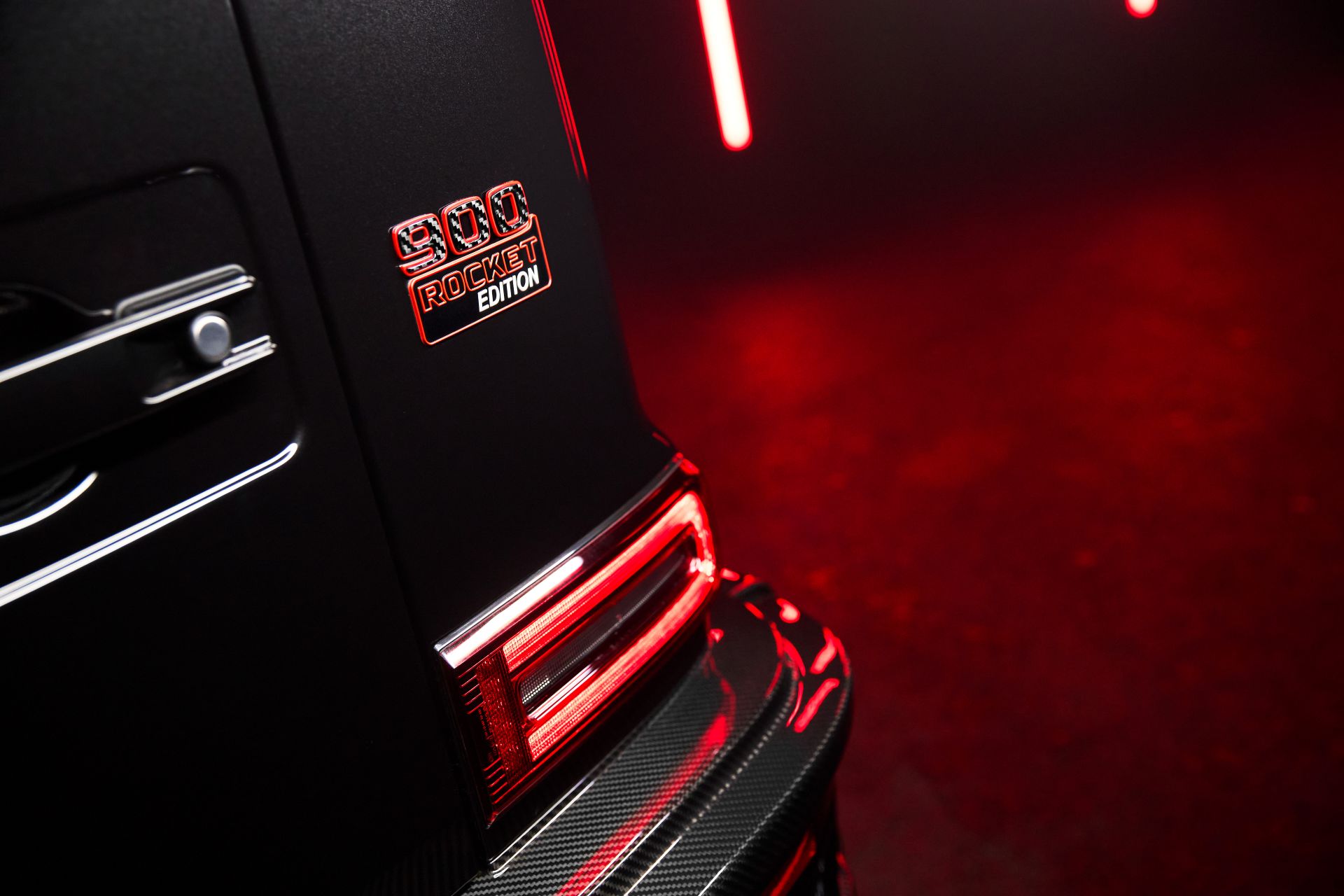BRABUS 900 ROCKET EDITION W465 On Location 25
