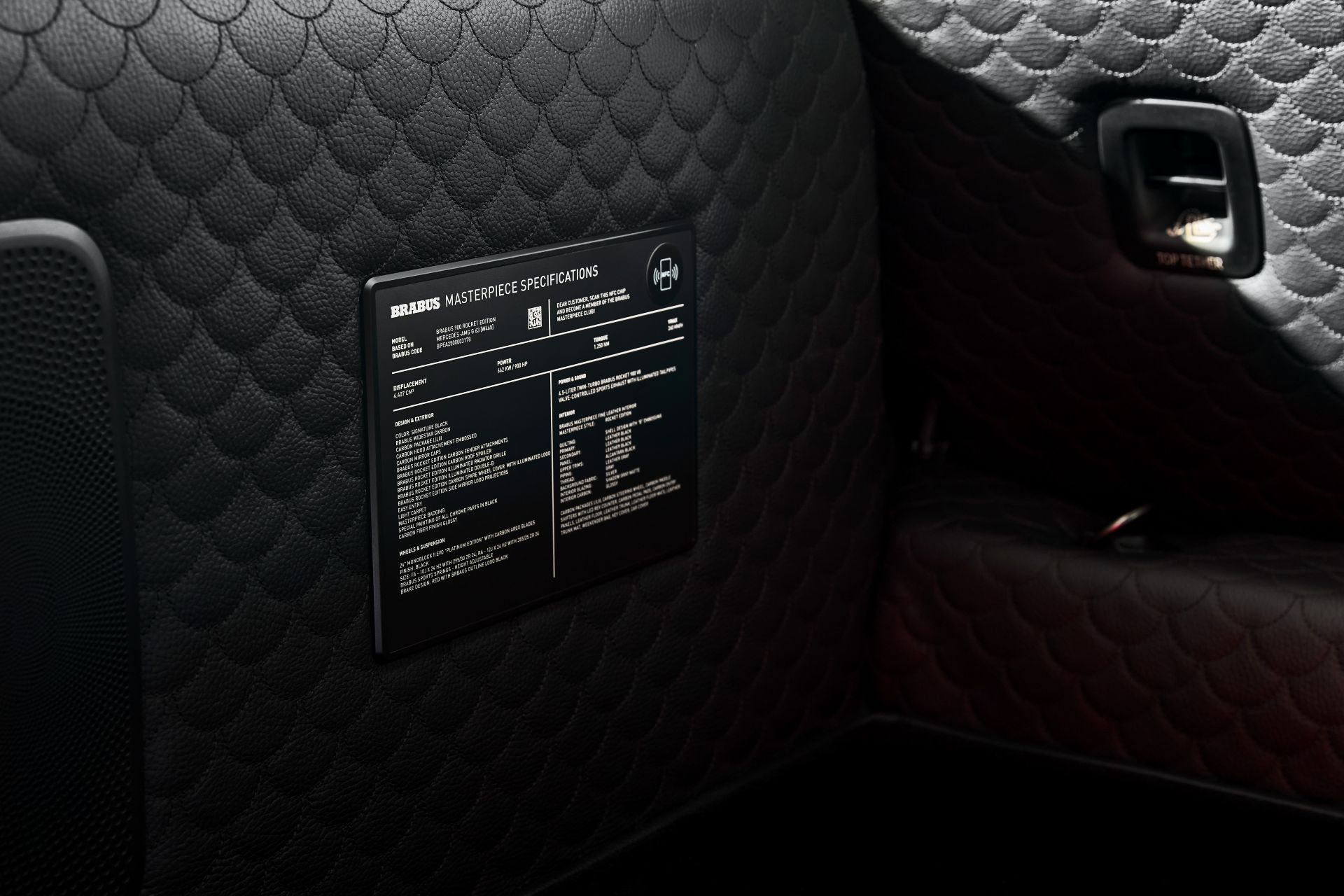 BRABUS 900 ROCKET EDITION W465 On Location 60