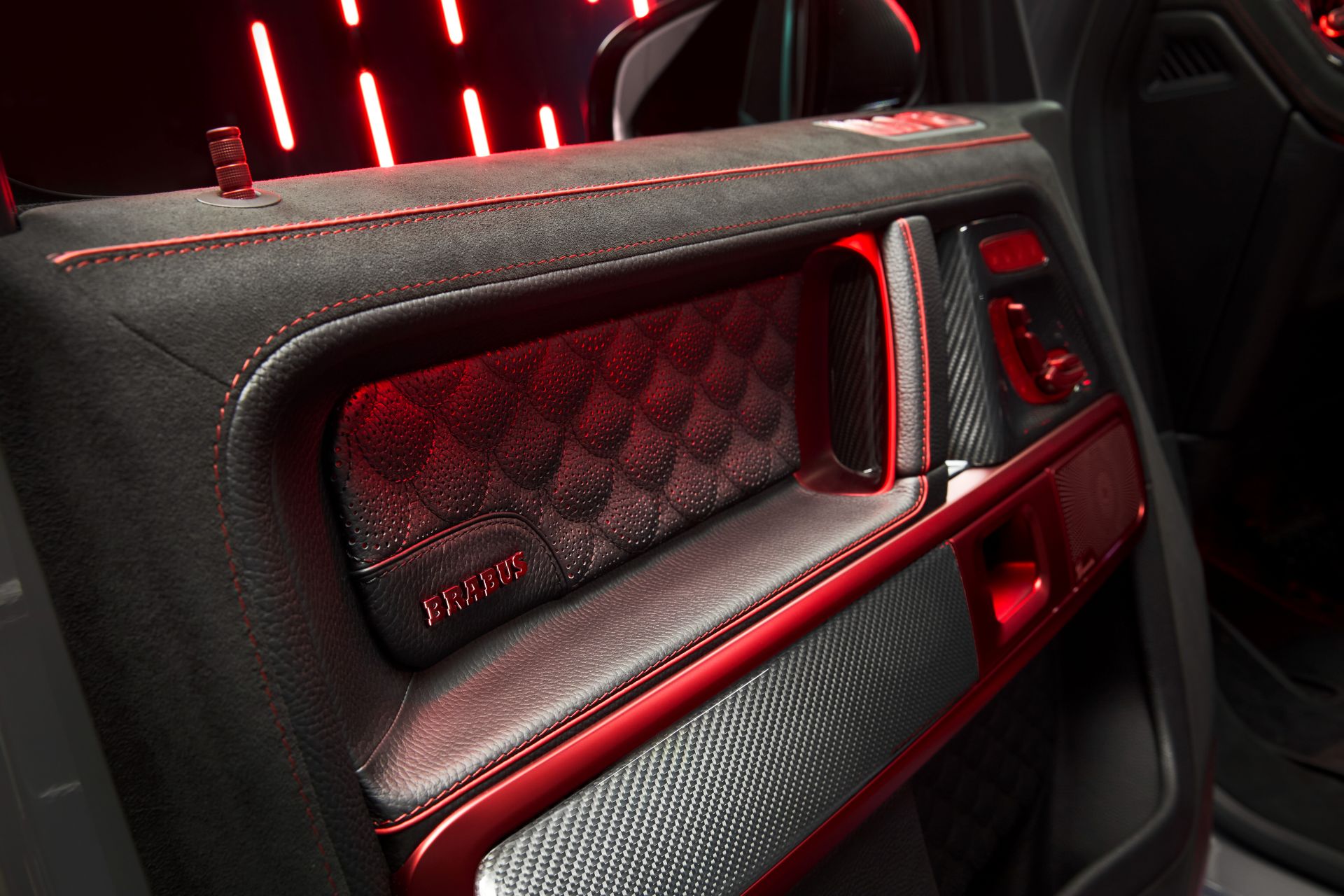 BRABUS 900 ROCKET EDITION W465 On Location 63