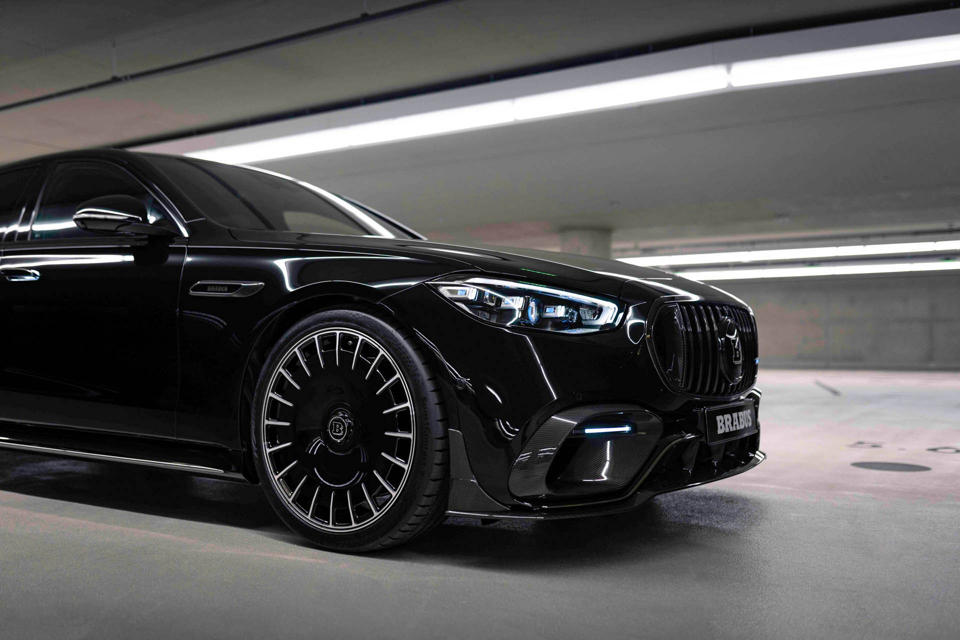 BRABUS 930 S63 E Performance 14