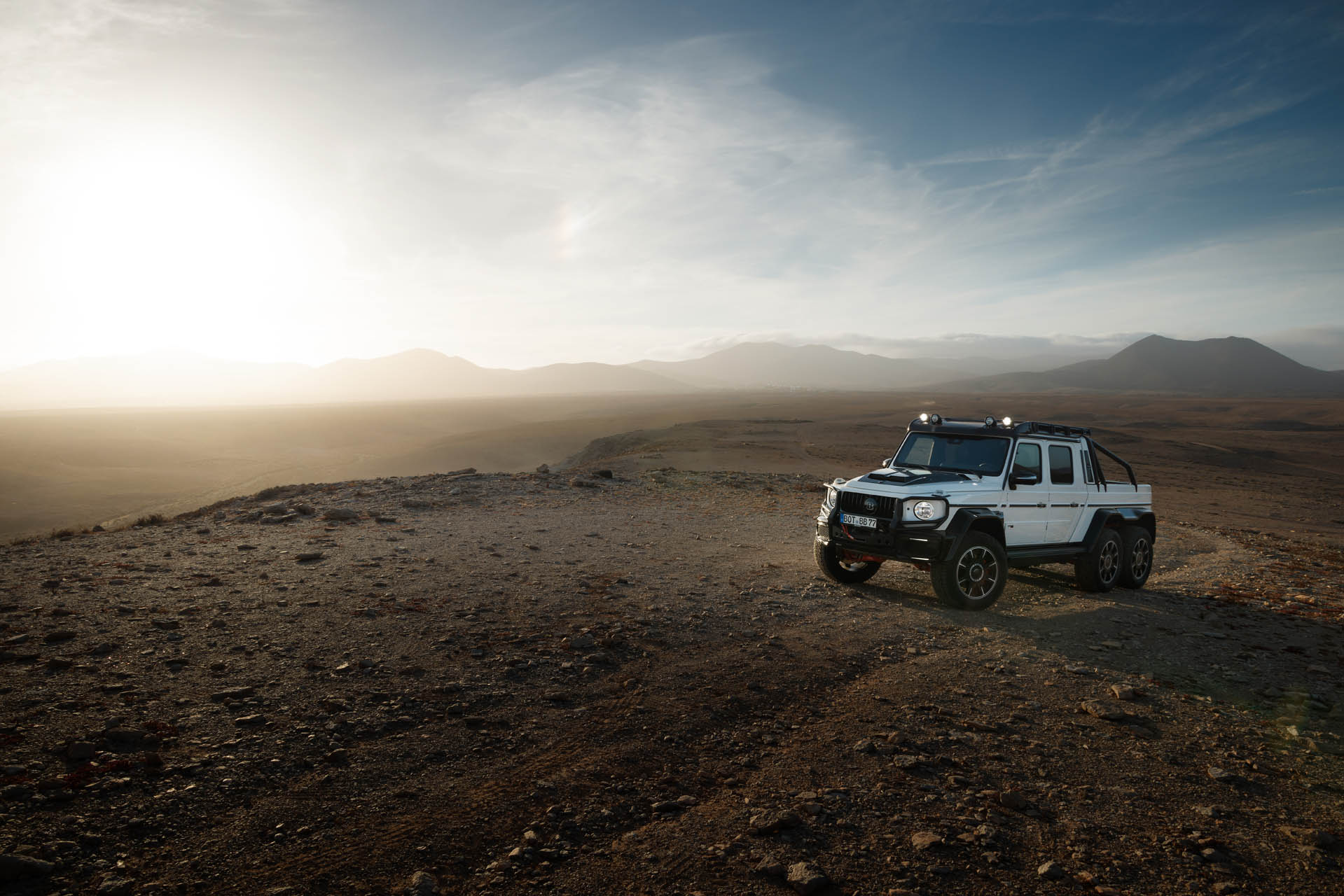 BRABUS XLP 800 6x6 Adventure-M-AMG G 63 Outdoor 16