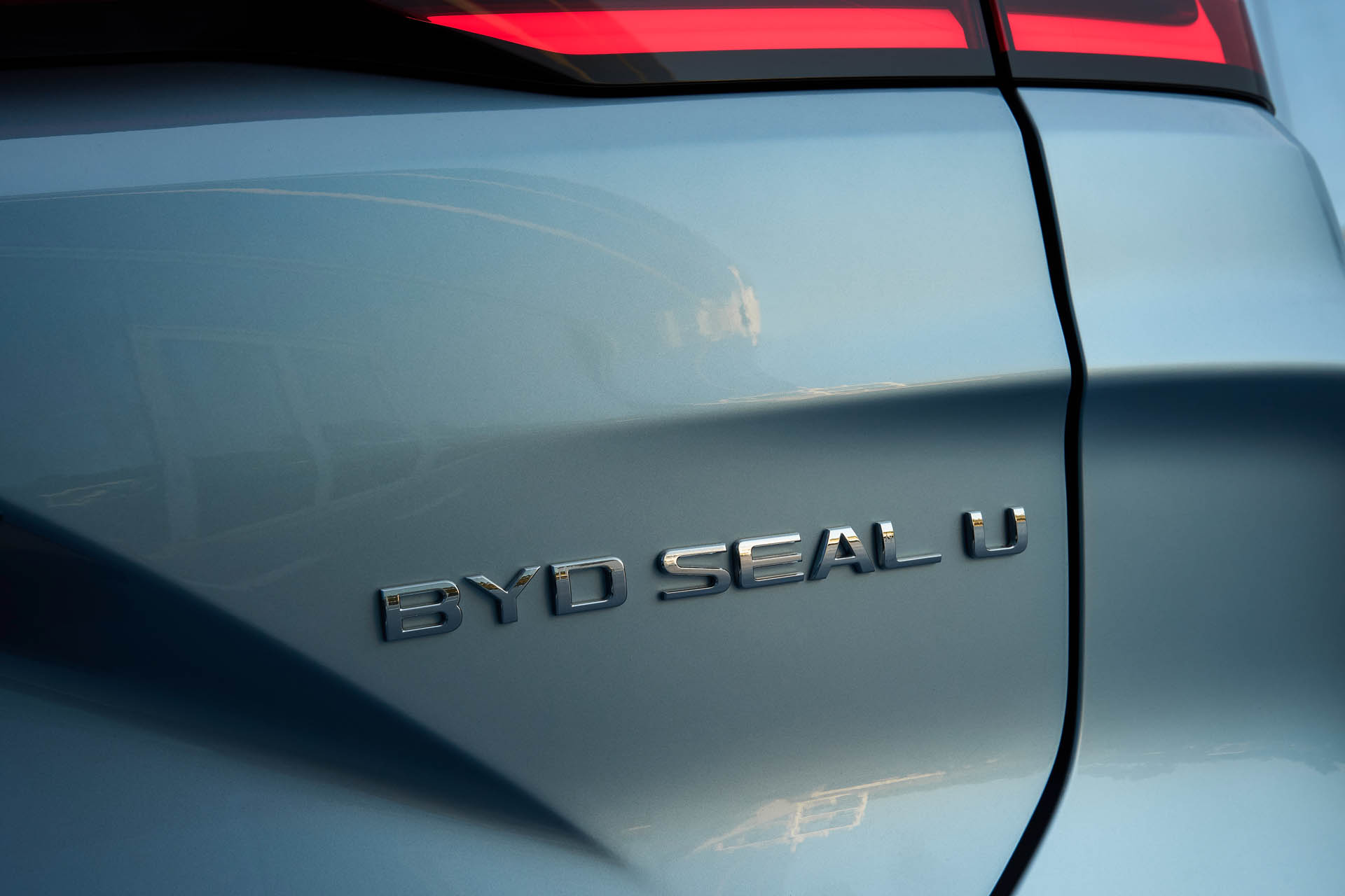 BYDSEALU135