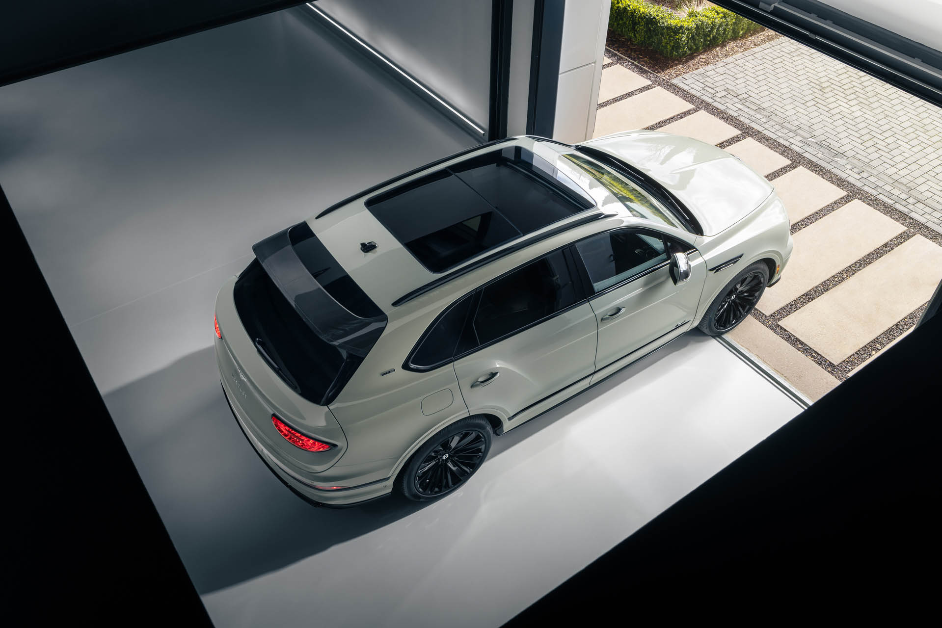 Bentley Bentayga Speed Edition 12 01