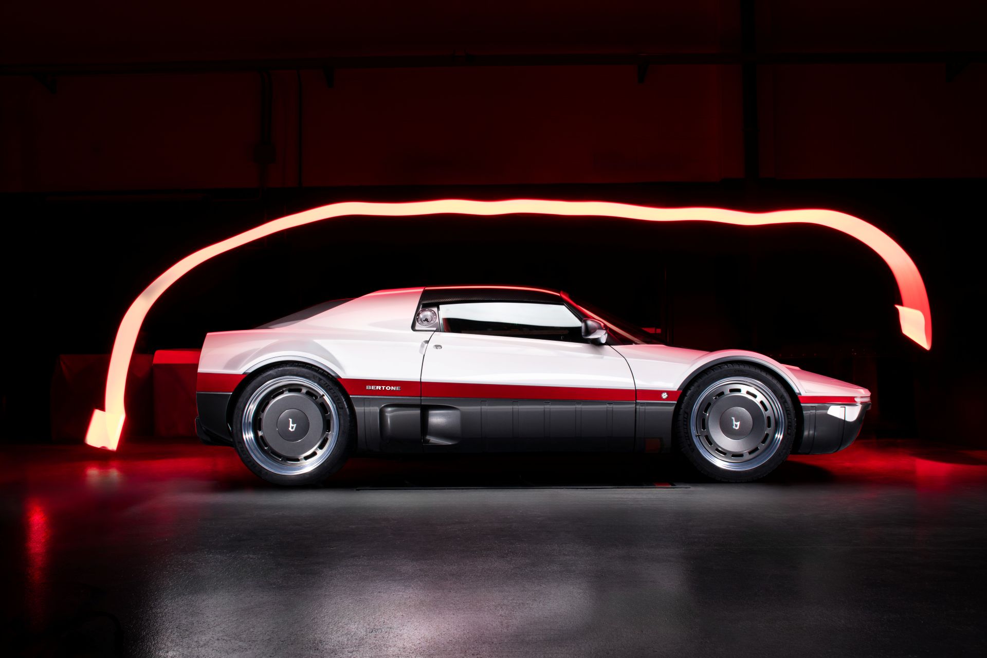 Bertone Runabout 10