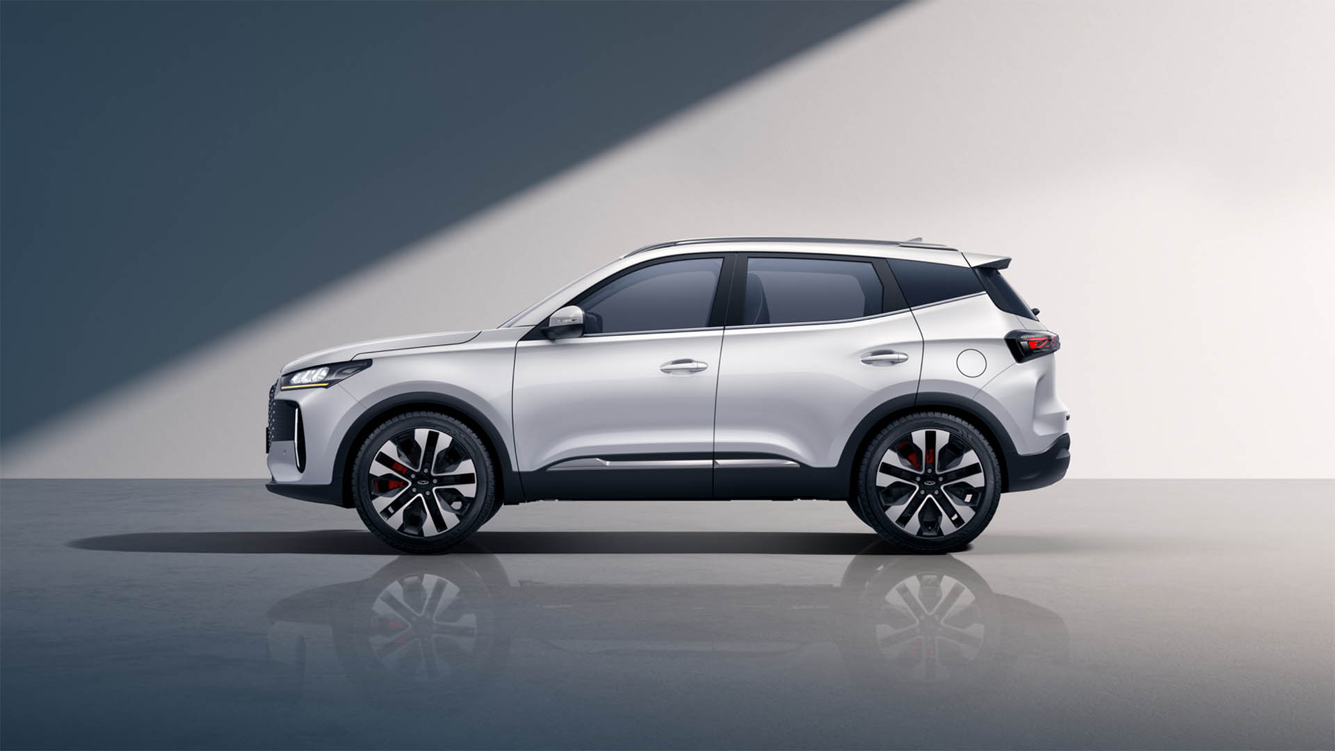 Chery Tiggo 4 02