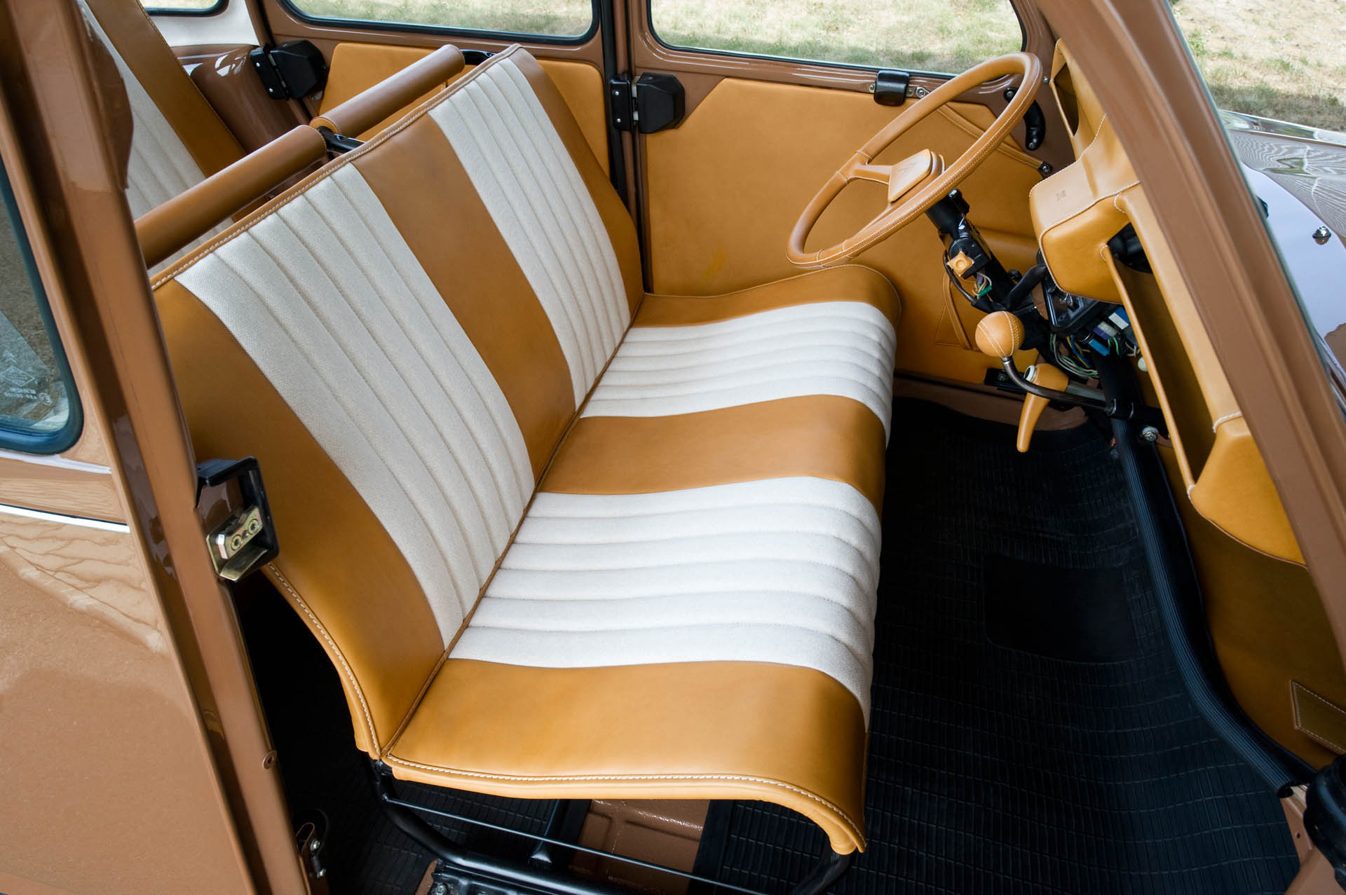 Citroen 2CV 6 Special By Herms 06