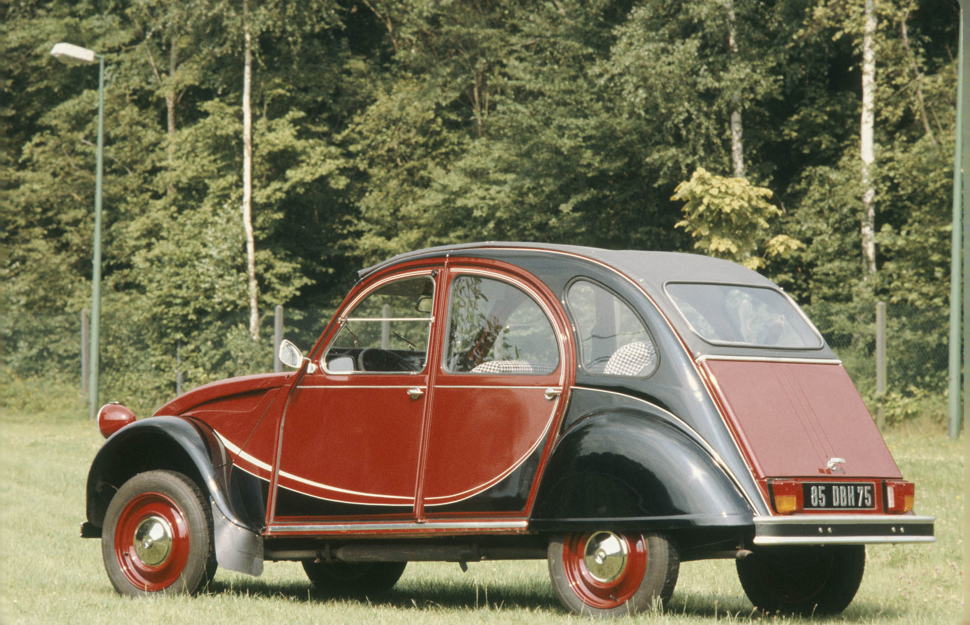 Citroen 2CV Charleston 1981 01