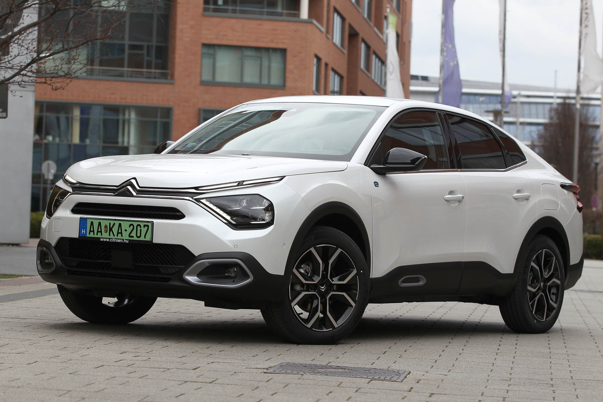 citroenc4xmobem2023d