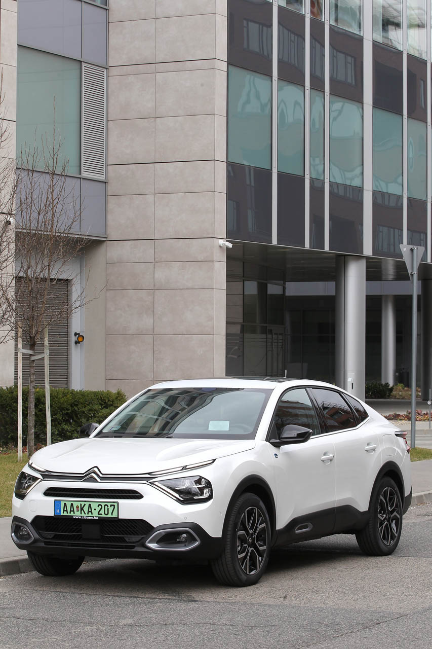 citroenc4xmobem2023dz