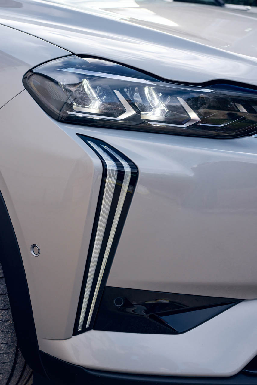 DS 3 HYBRID2023 11 FYT0019 Bonbon