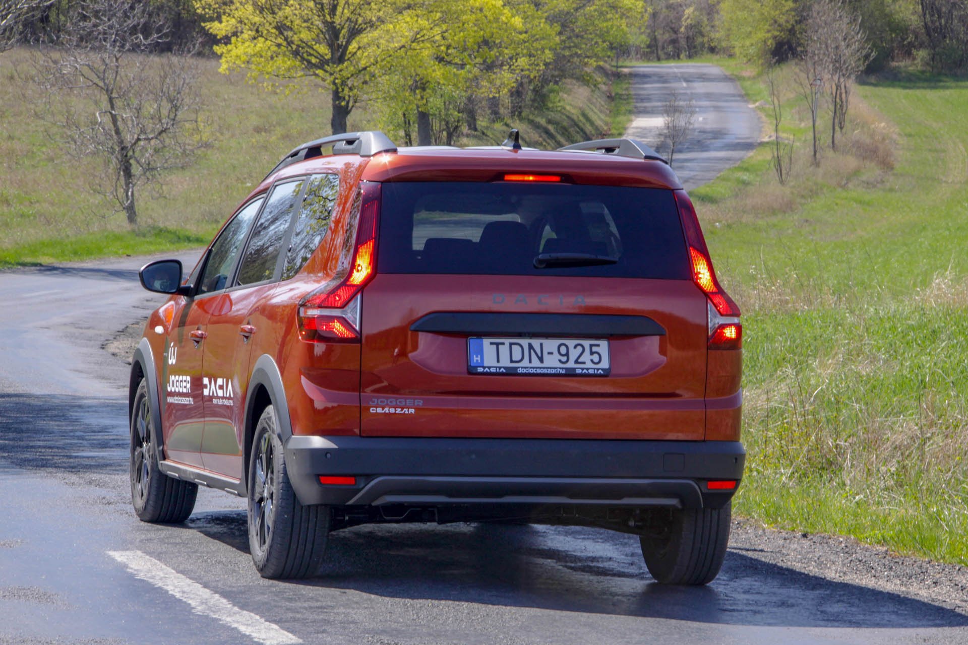 daciajoggertce100gpl2022ny