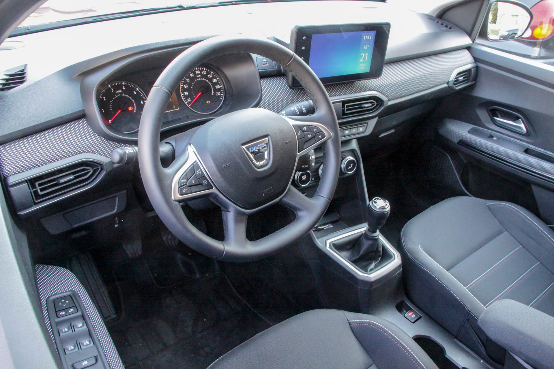 daciajoggertce100gpl2022s