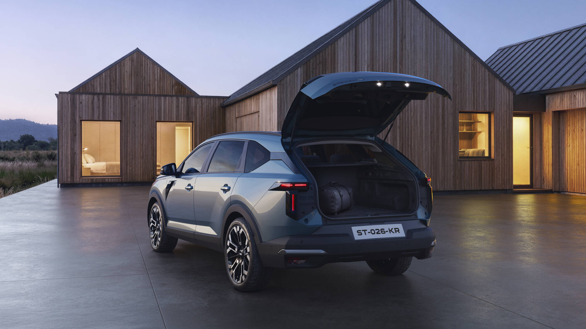 Dacia-Striker-Hybrid-155-37