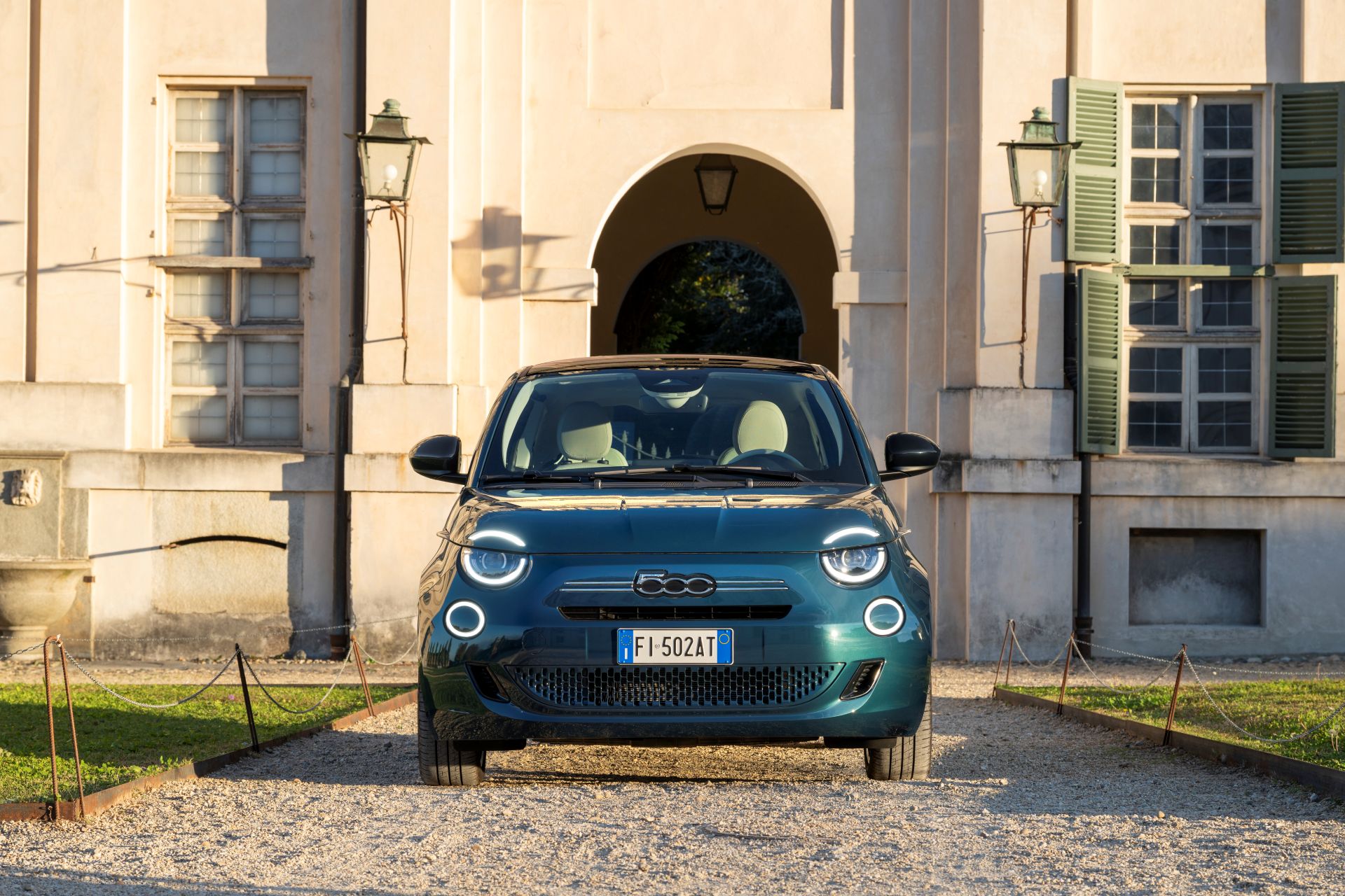 Fiat 500 Hybrid 06