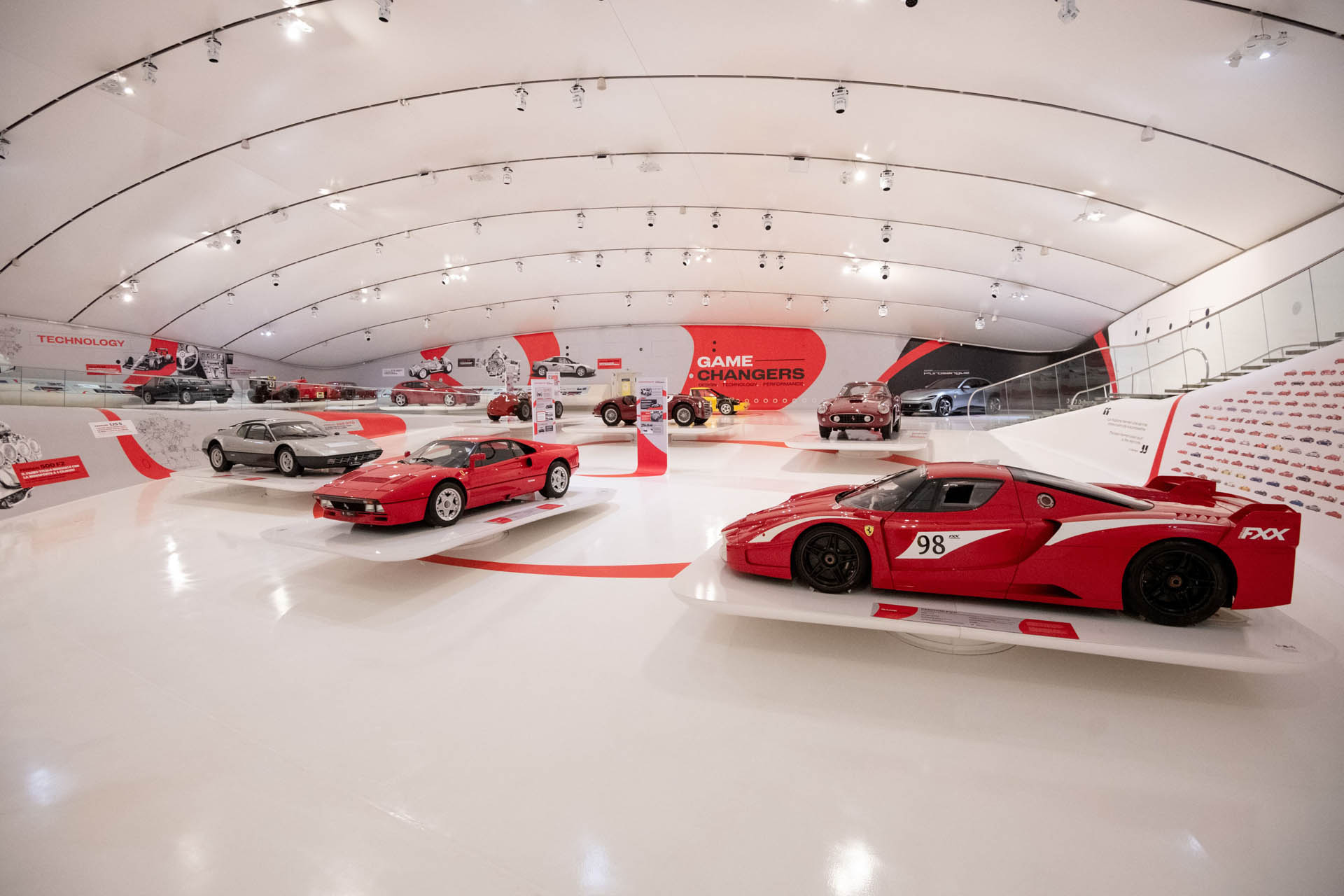 museo-ferrari-game-changers07