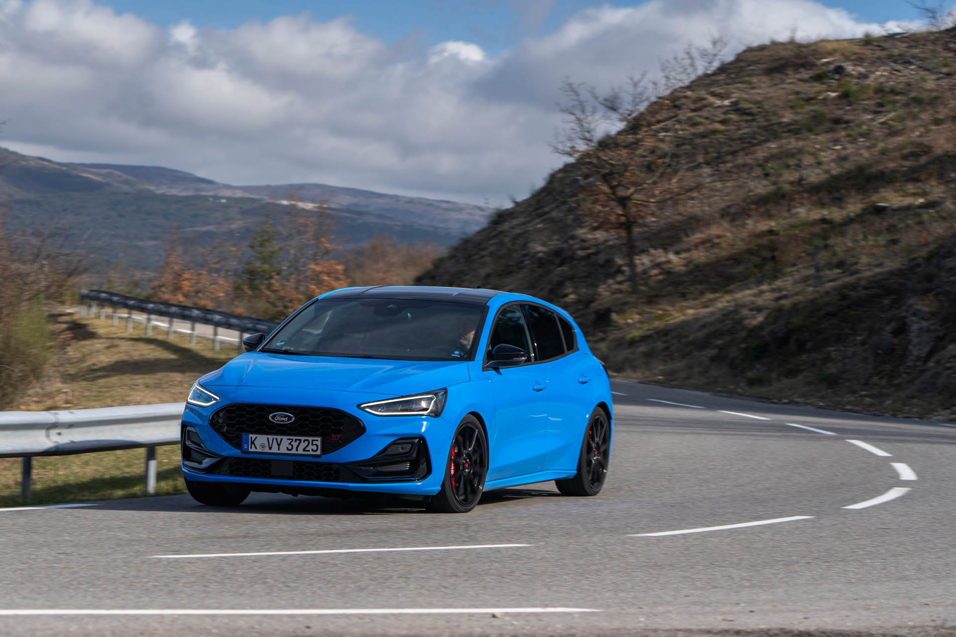 2024 FORD FOCUS-ST 65