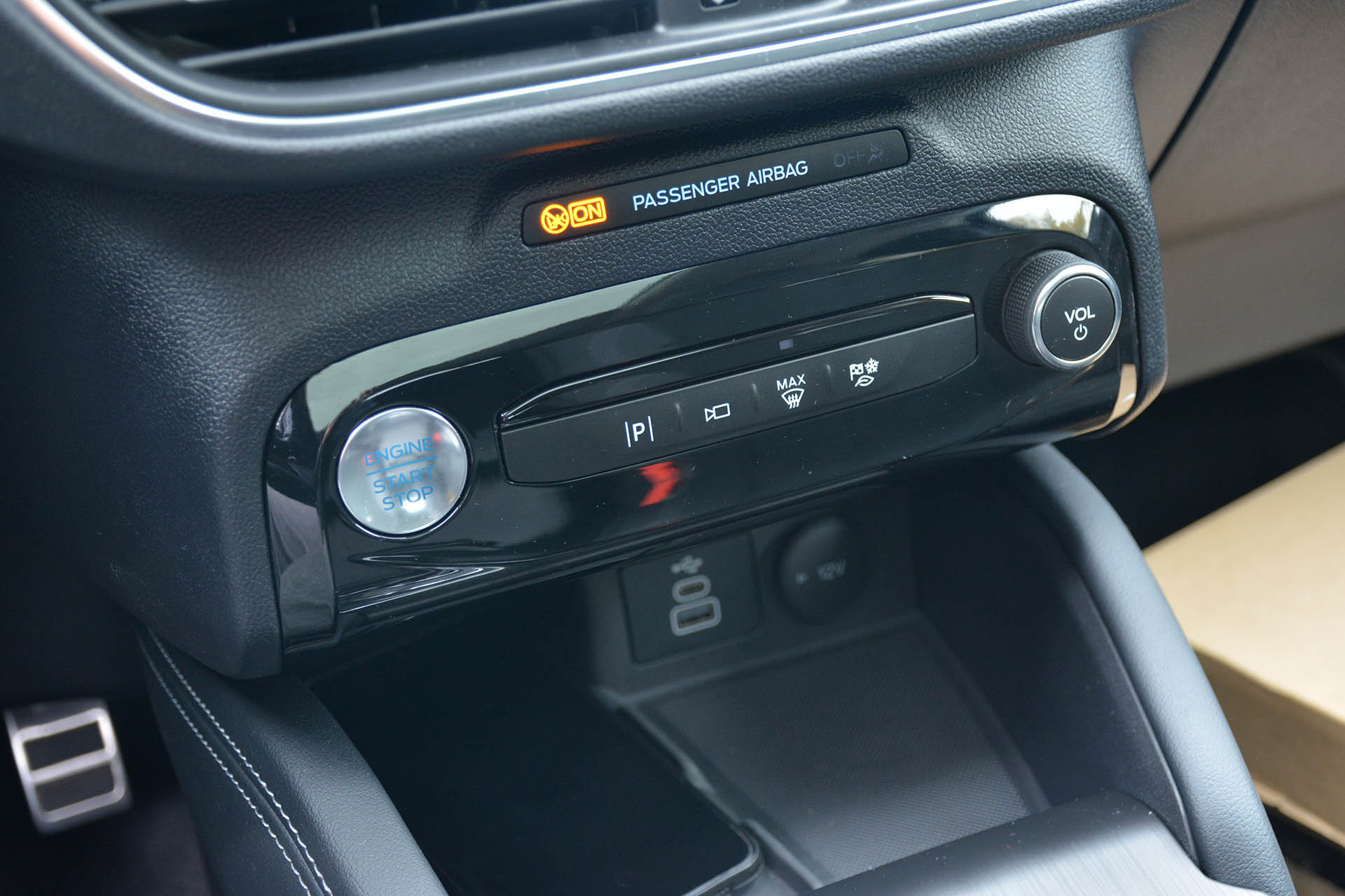 Ford Kuga Active X 25 Hybrid AWD 17