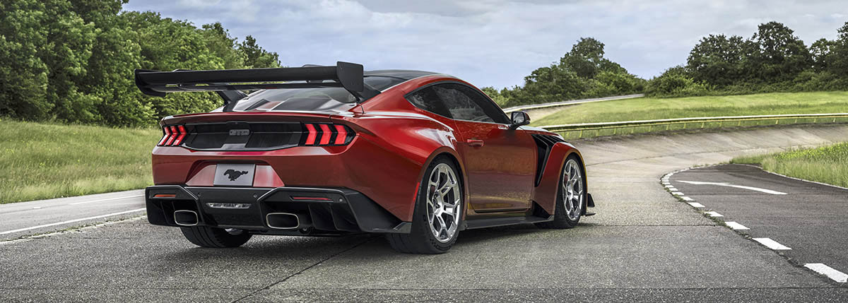Ford ustang GTD 2025 nyito