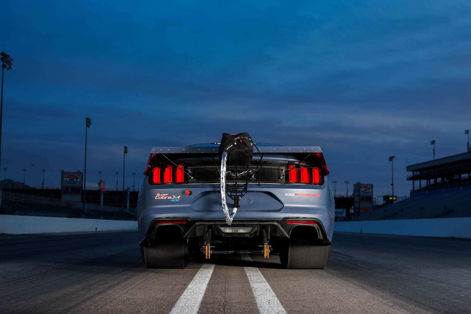 Mustang Super Cobra Jet 1800 05