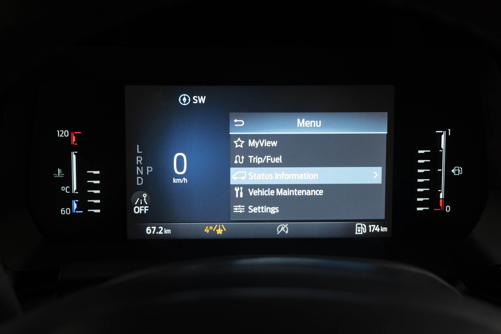 FORD Tourneo-Courier Active 2023 19