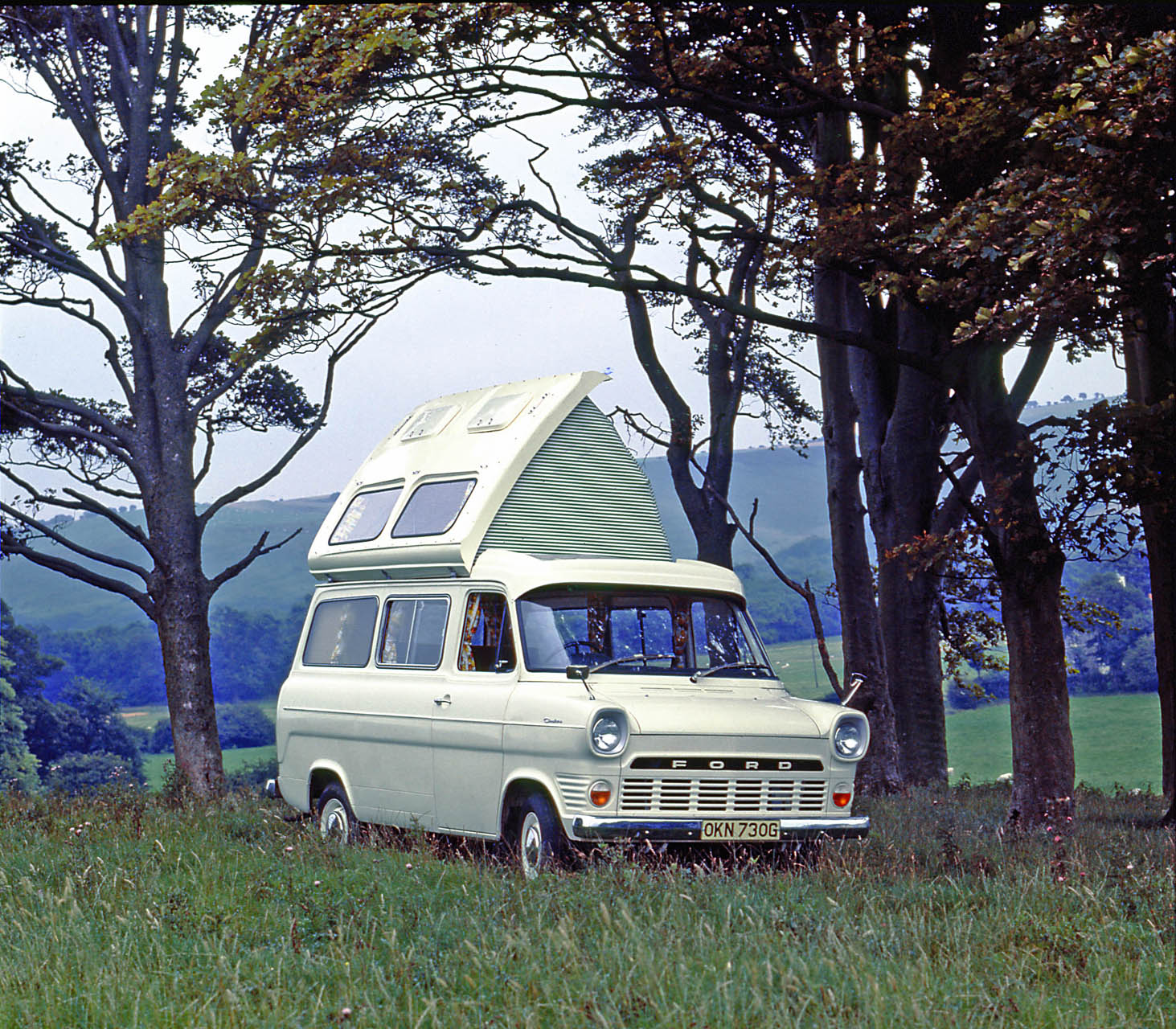1968-Ford Transit-Caravan 01
