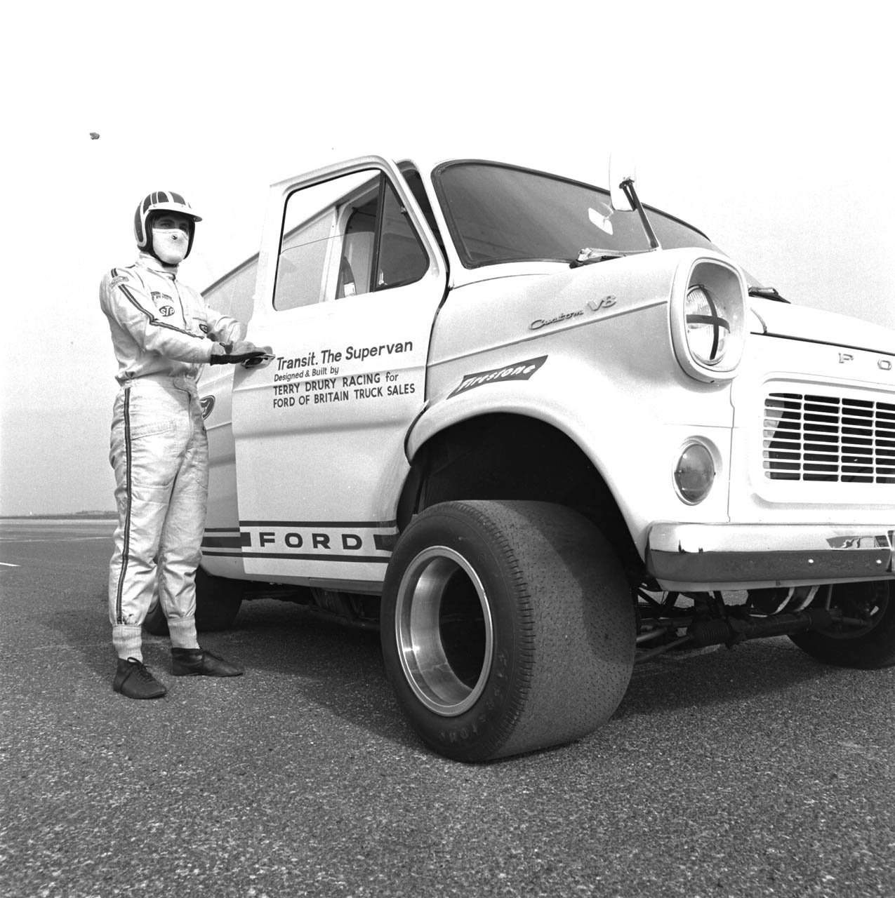 Ford Transit Celebrations 03