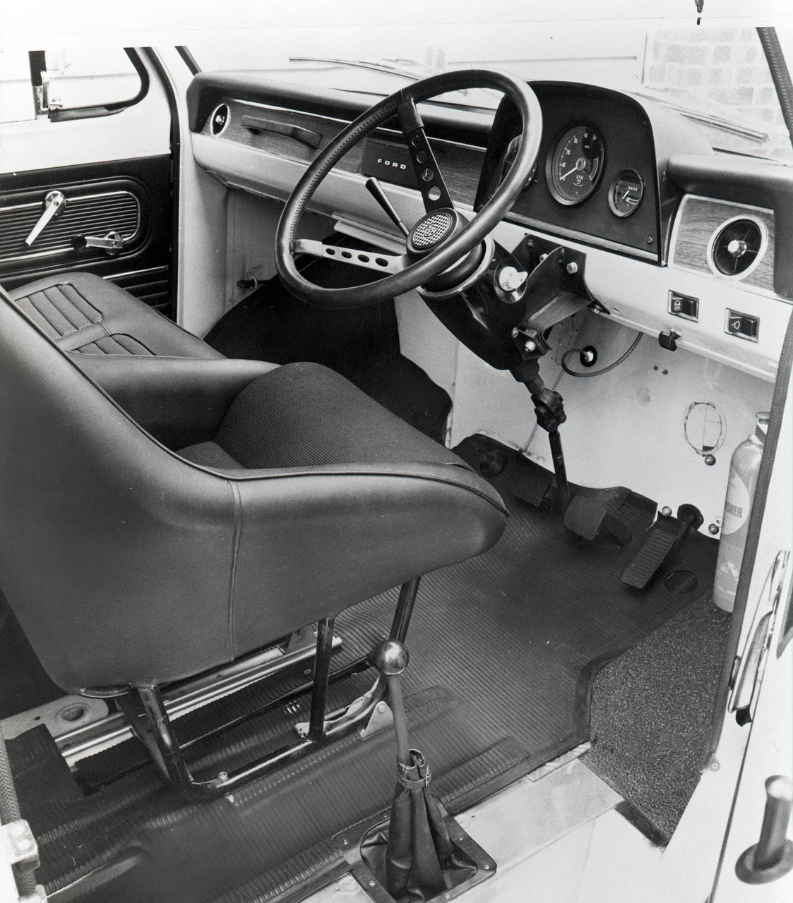 Ford Transit SuperVan