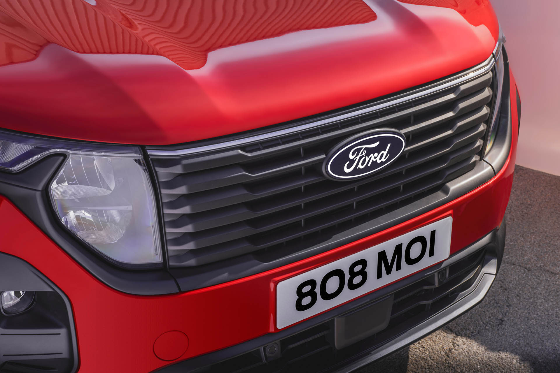 Ford Transit Courier 2024 50