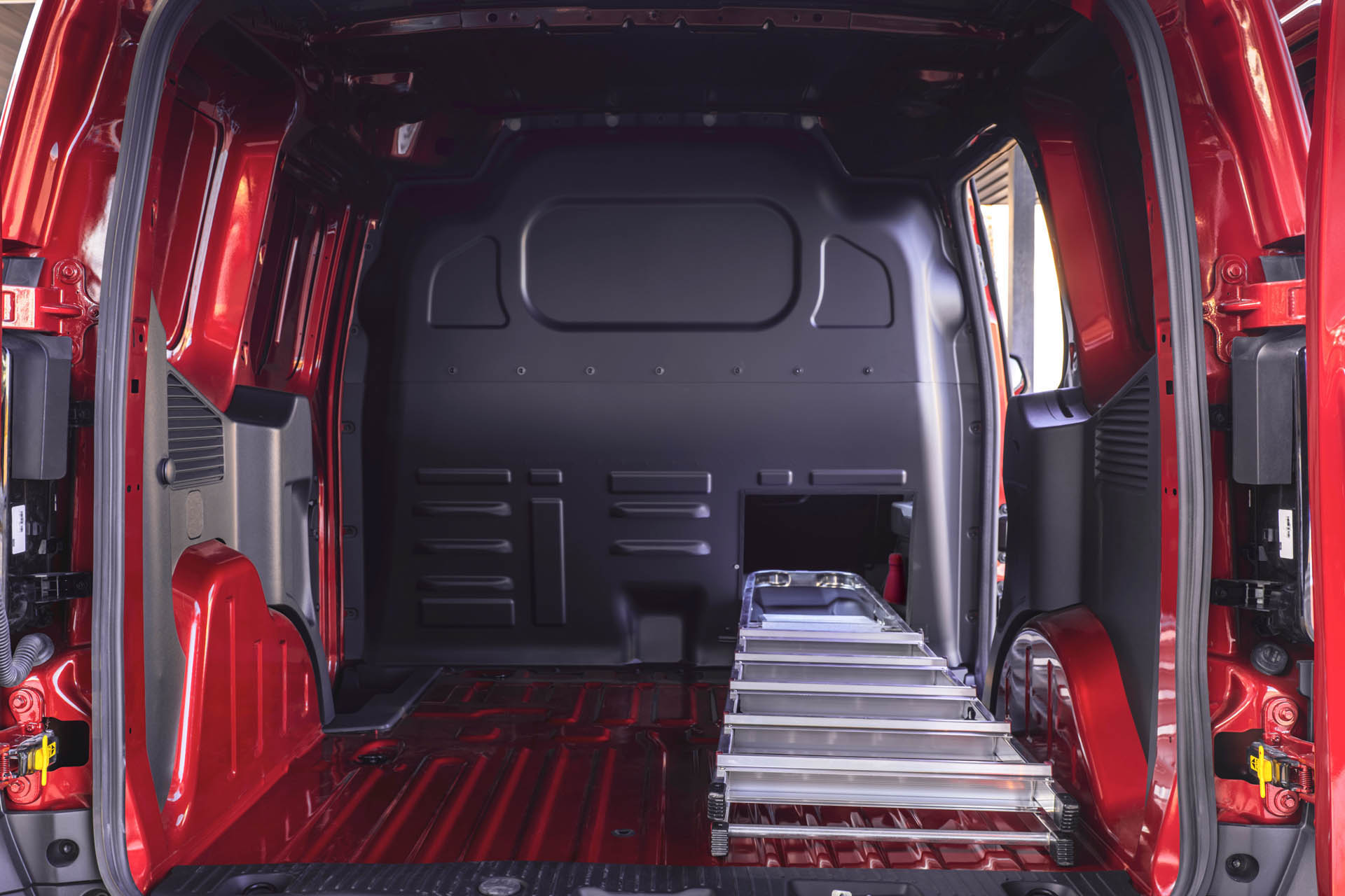 Ford Transit Courier 2024 52