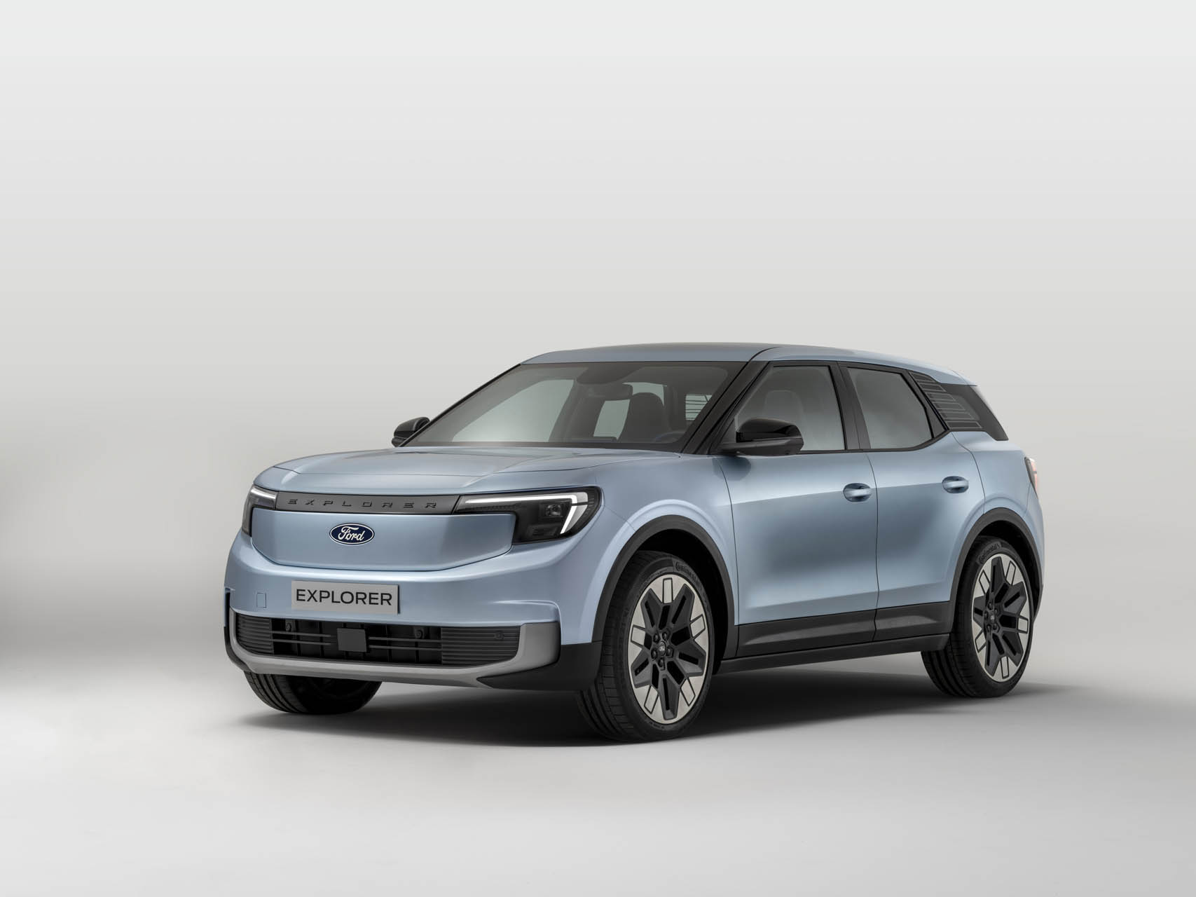 FORD Electric Explorer30