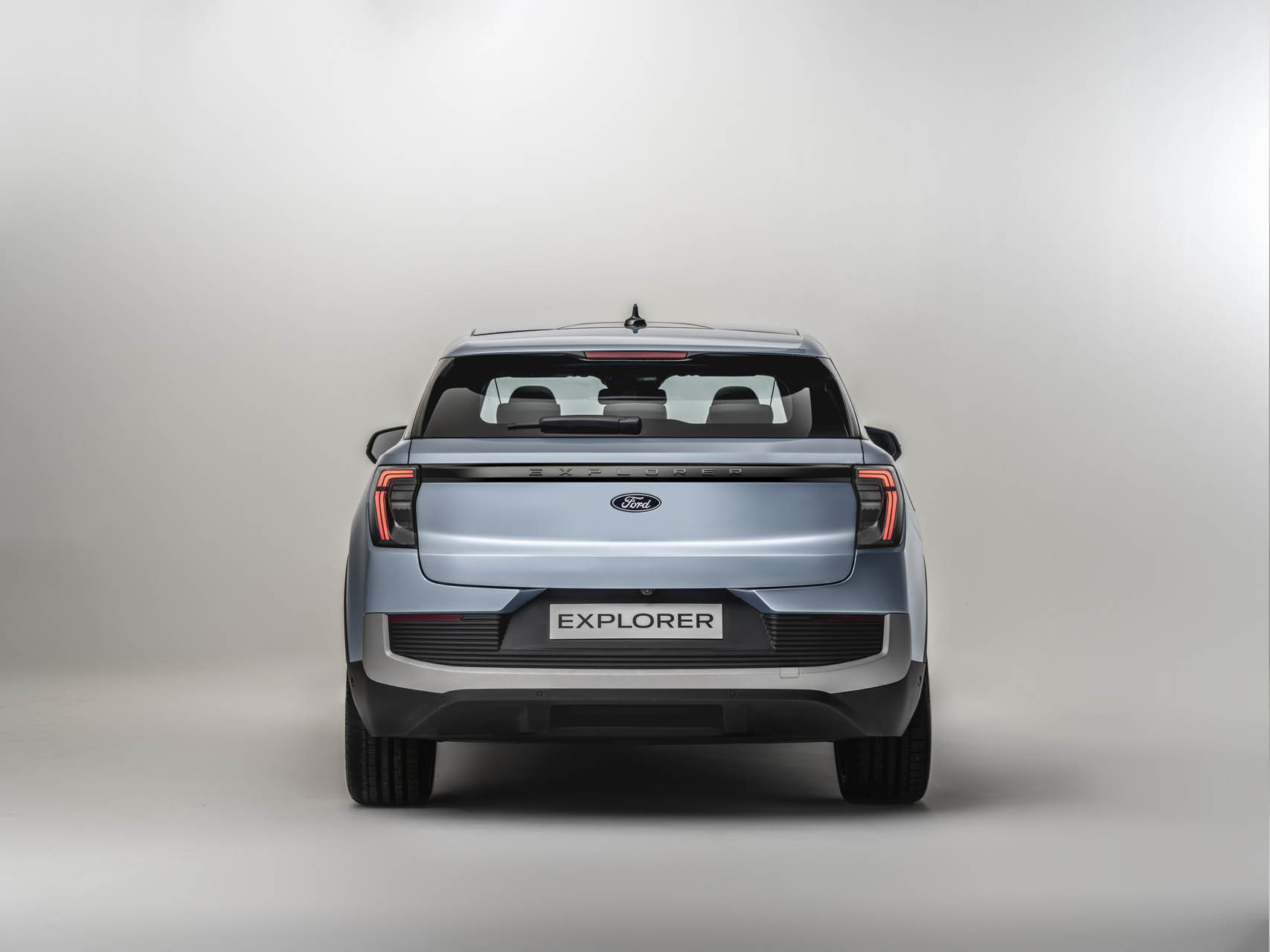 FORD Electric Explorer33