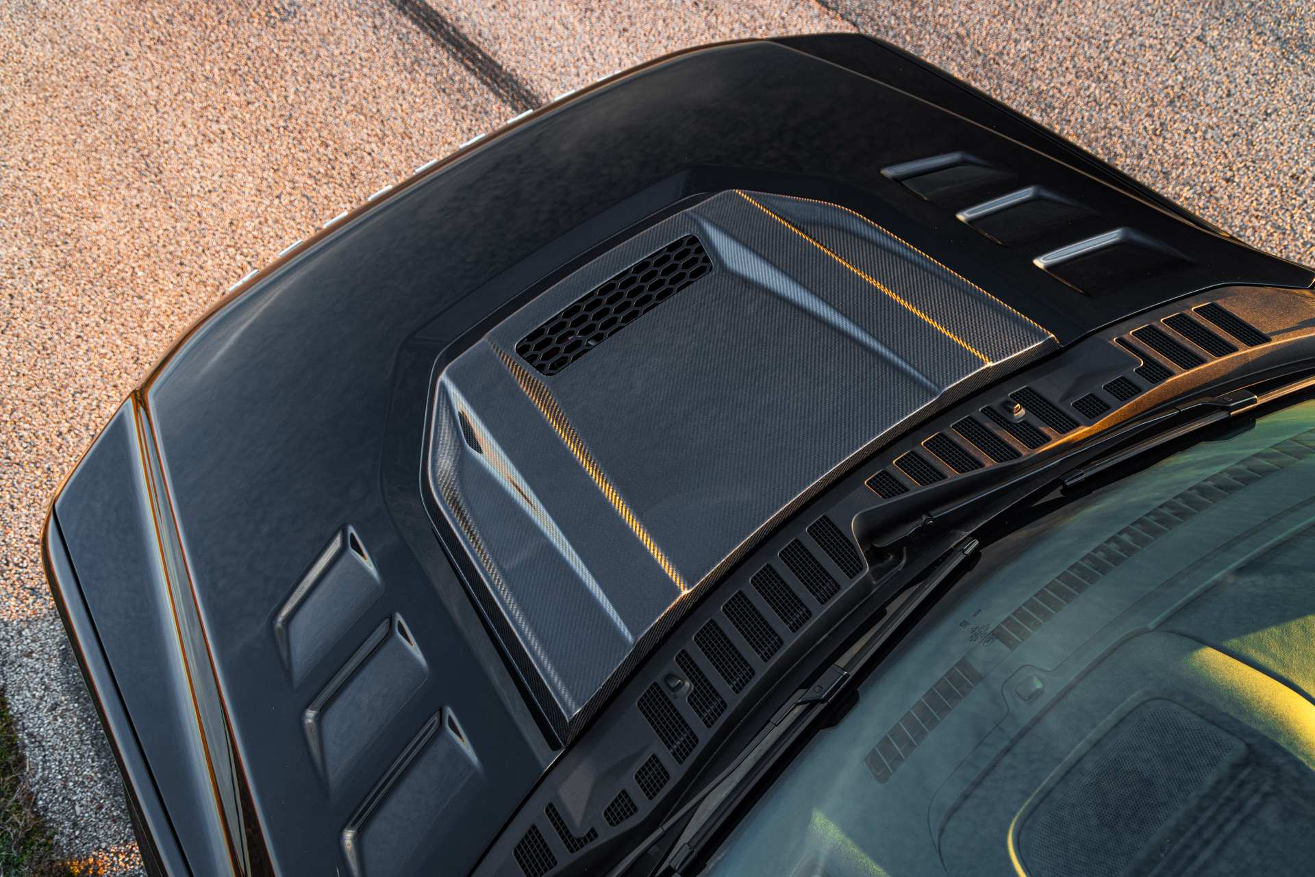 Hennessey Velociraptor 2026 06