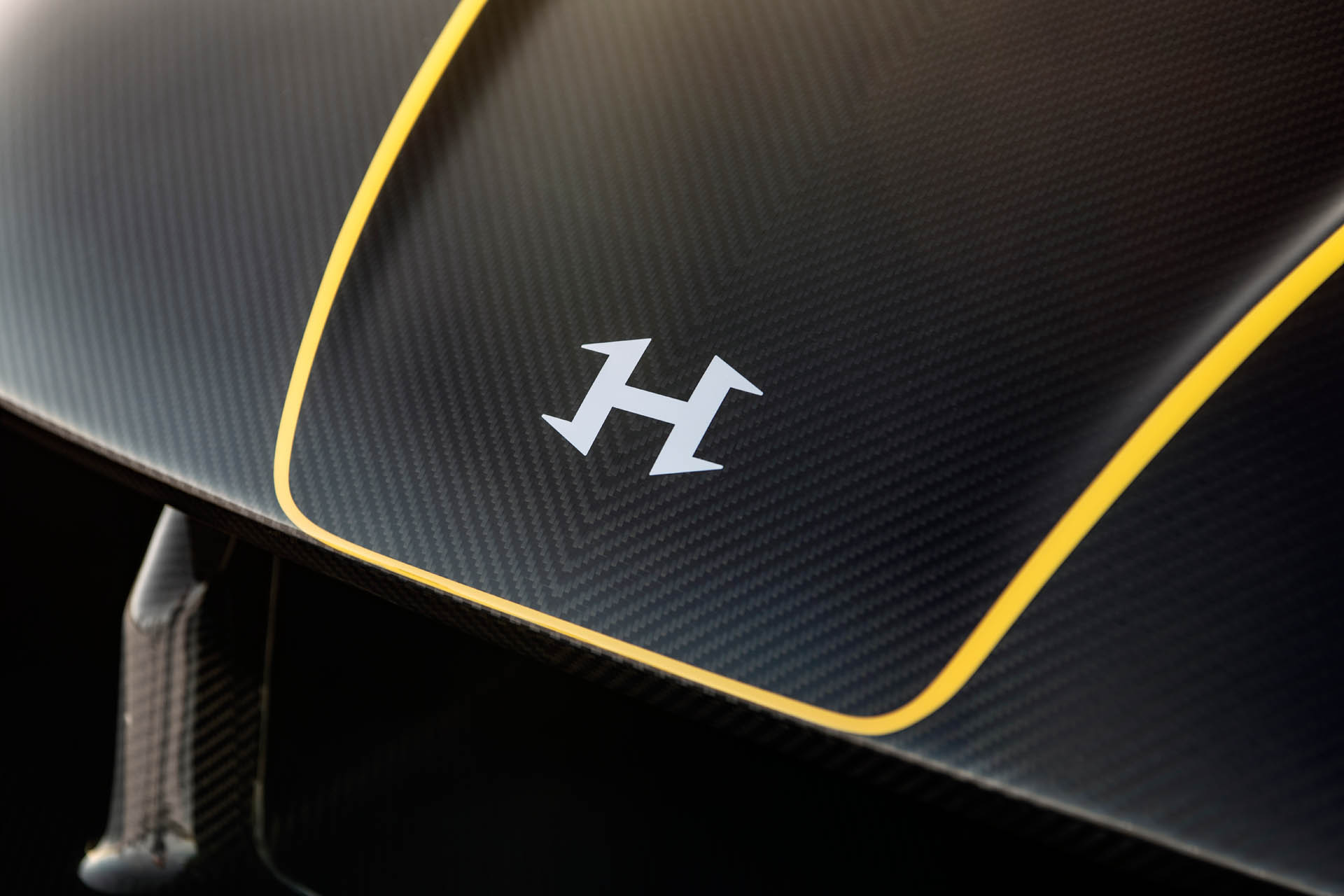 hennessey-venom-f5-revolution-roadster-16