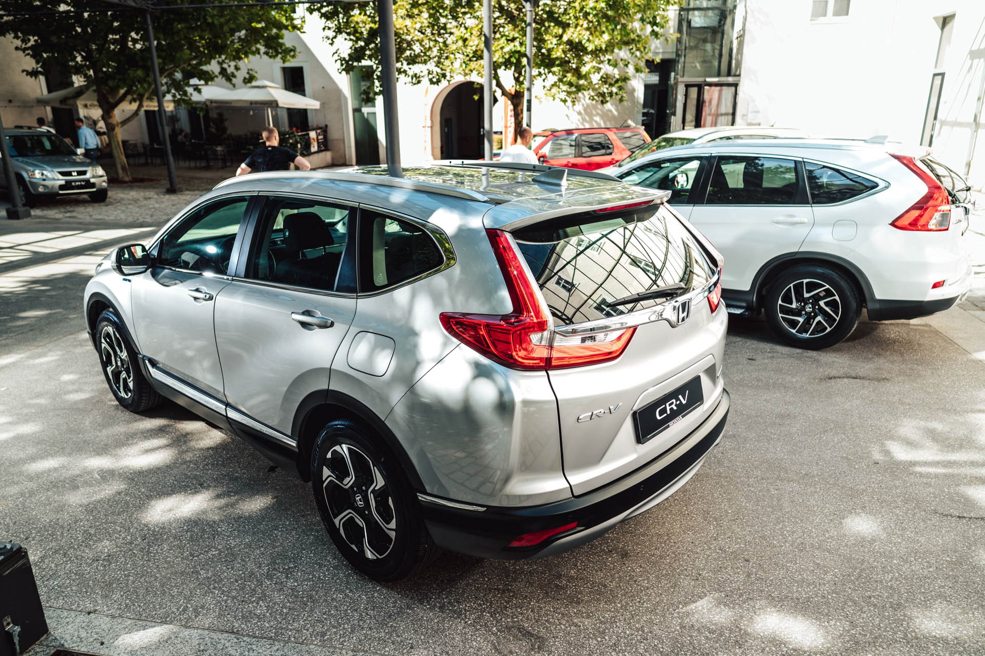 545163 CR-V 30 Anniversary