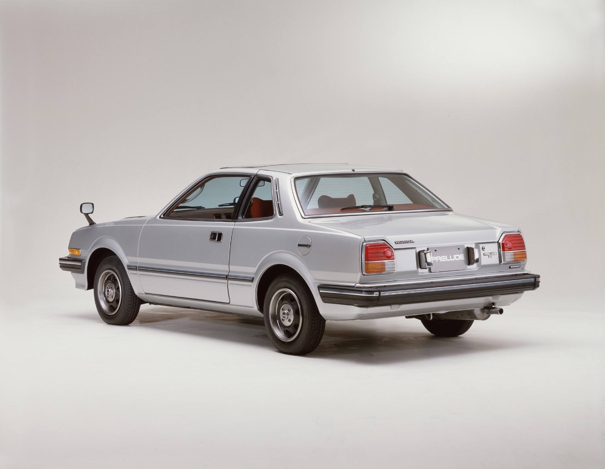 574721 Honda Prelude 1st Generation