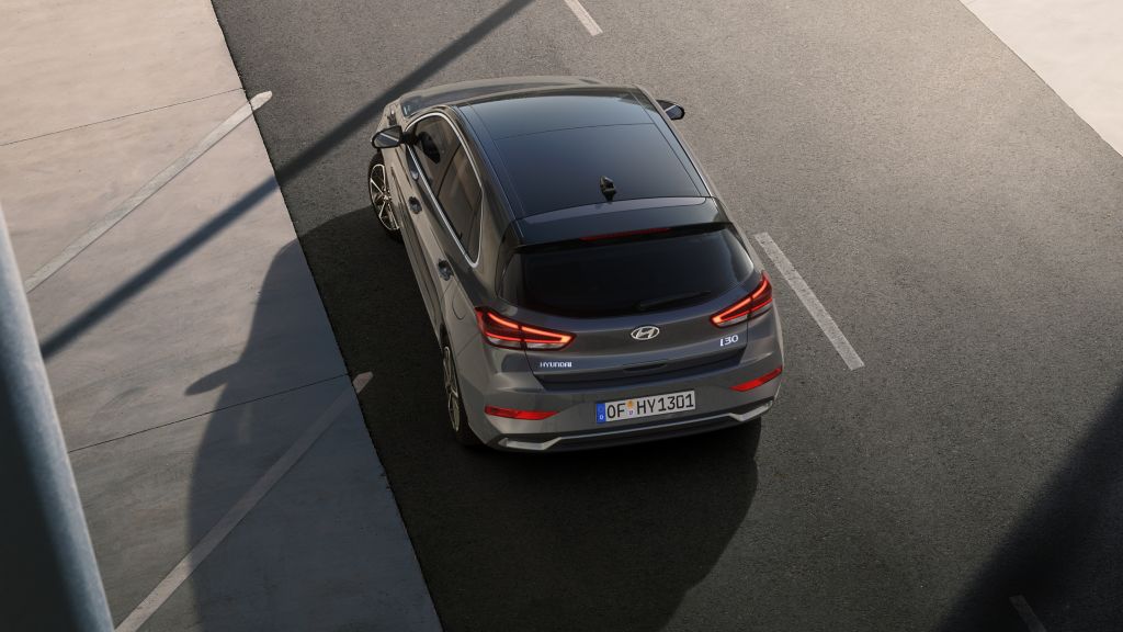 hyundai i30 hatchback 2024 04
