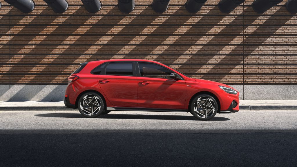 hyundai i30 hatchback n-line 2024 02