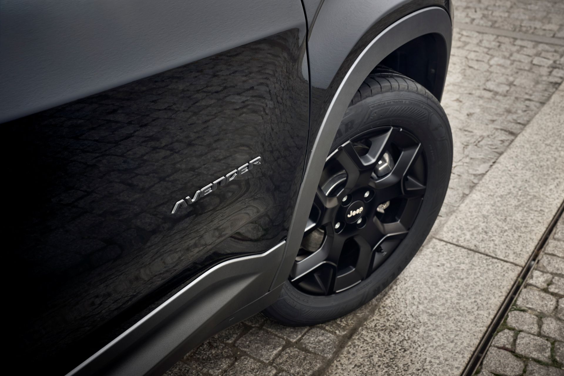 Jeep Avenger Black Edition 10