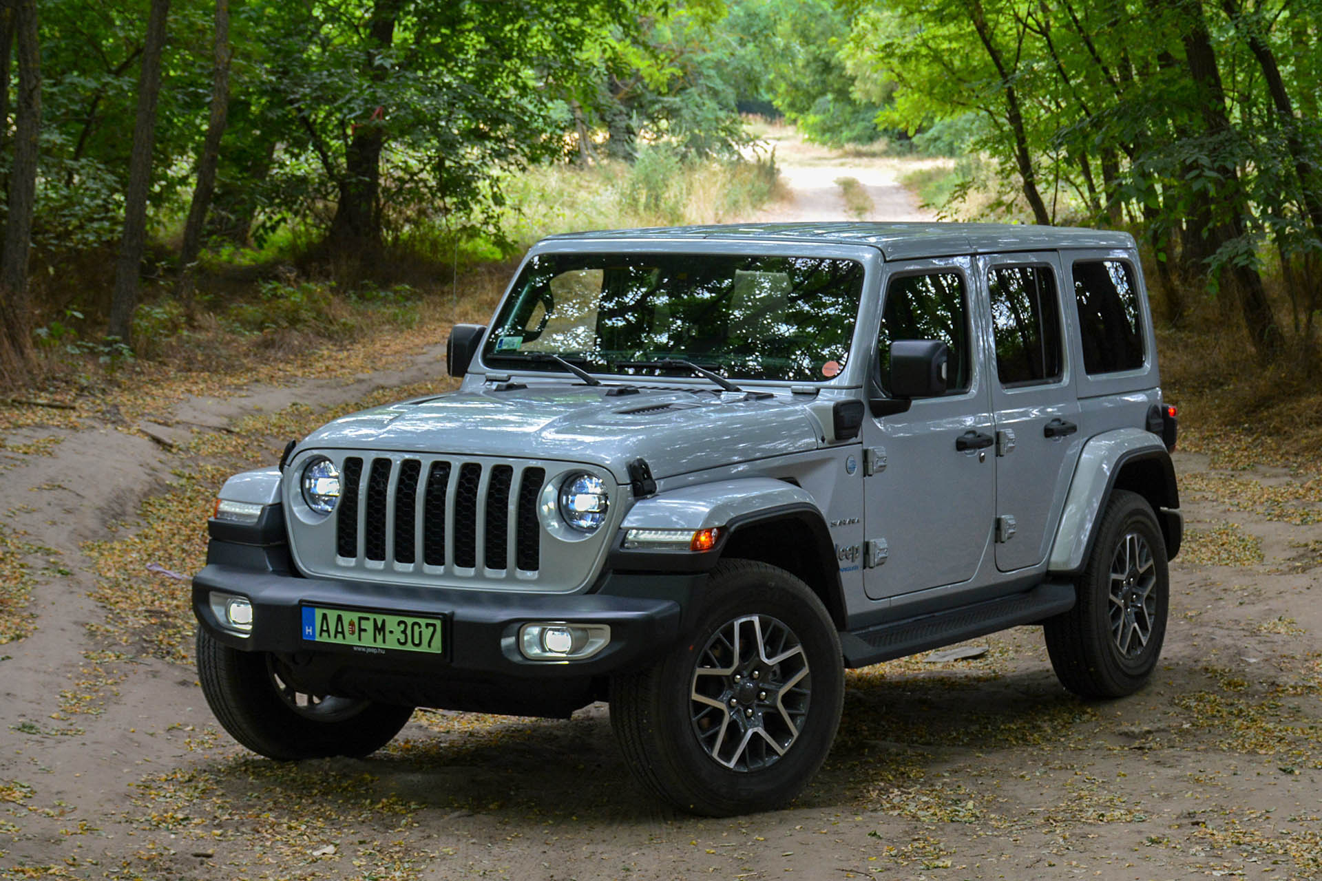 Jeep Wrangler 4xe Sahara 23