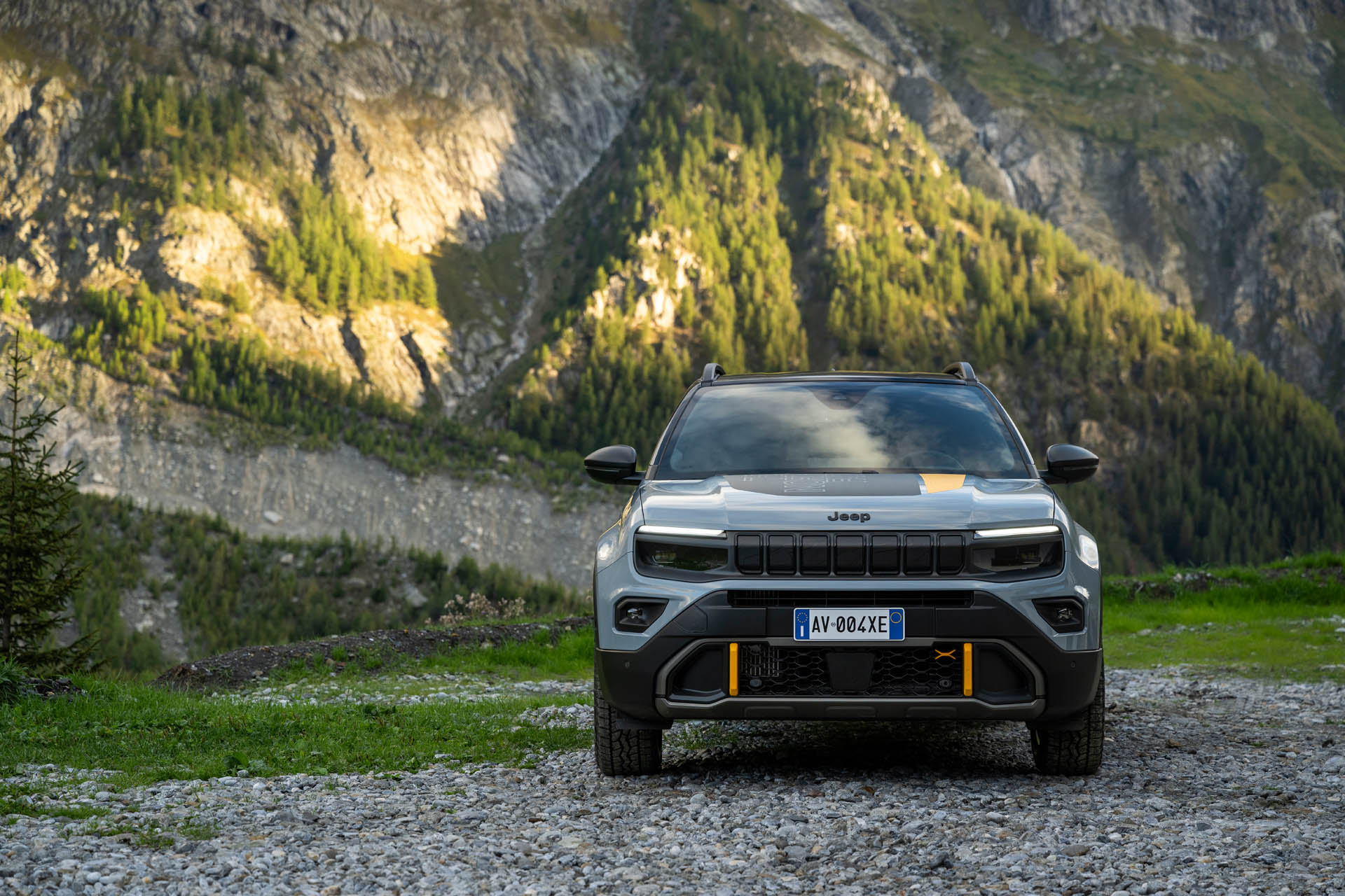 jeep avenger 4xe the north face edition 10
