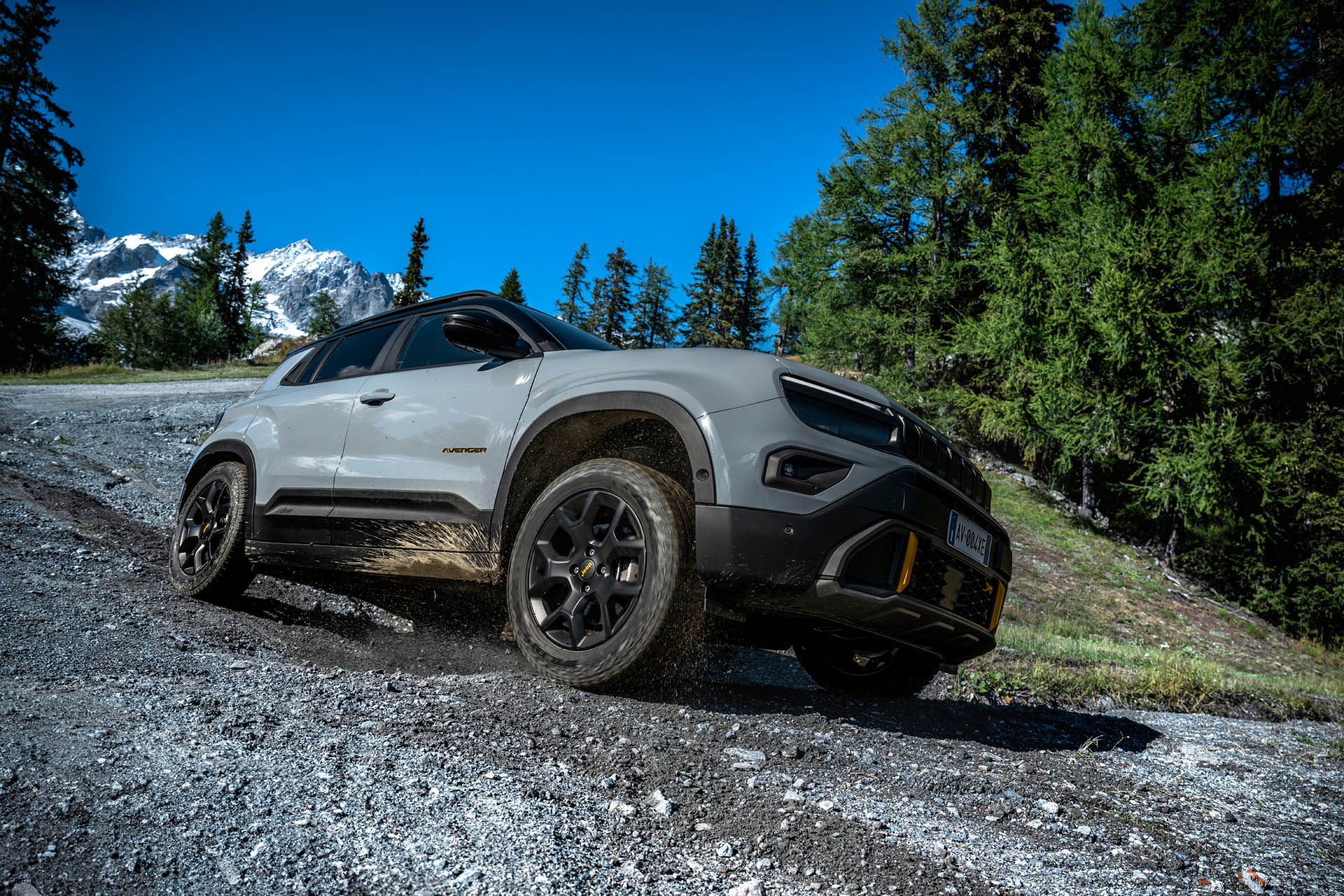 jeep avenger 4xe the north face edition 15