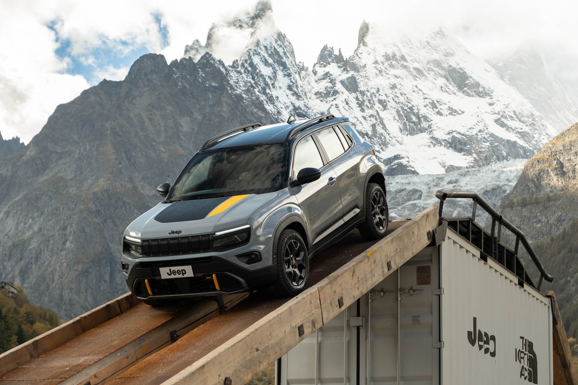 jeep avenger 4xe the north face edition