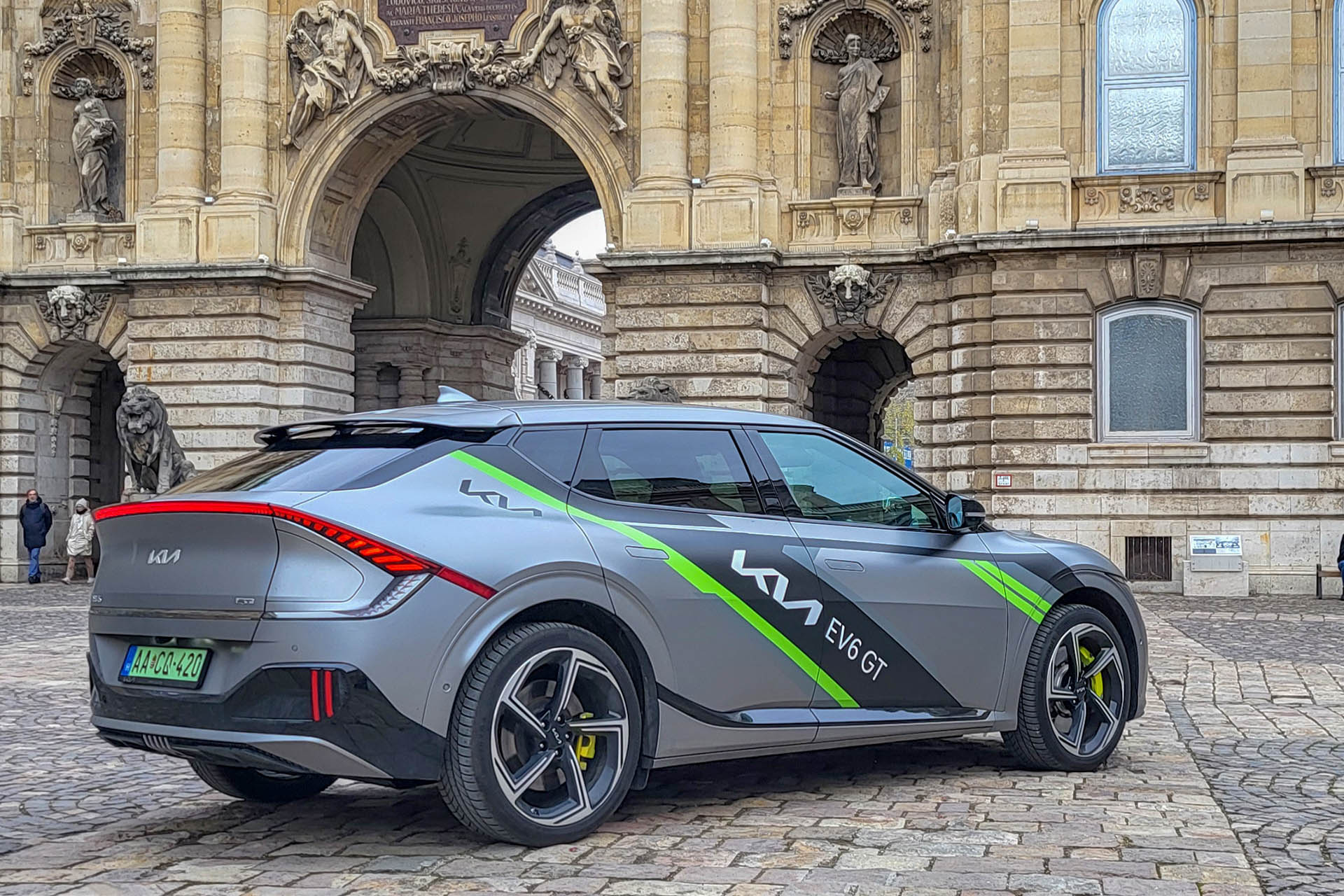 KIA EV6 GT 01