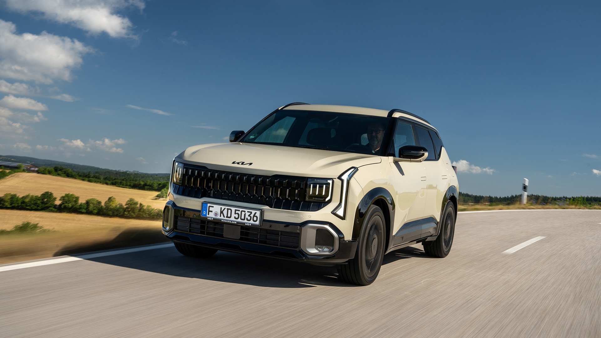 kia seltos x-line awd