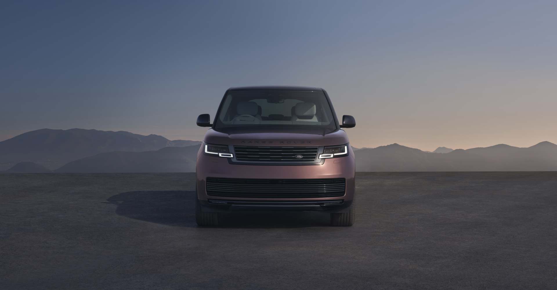 RANGE ROVER ELECTRIC FRONT 02 09 26 0