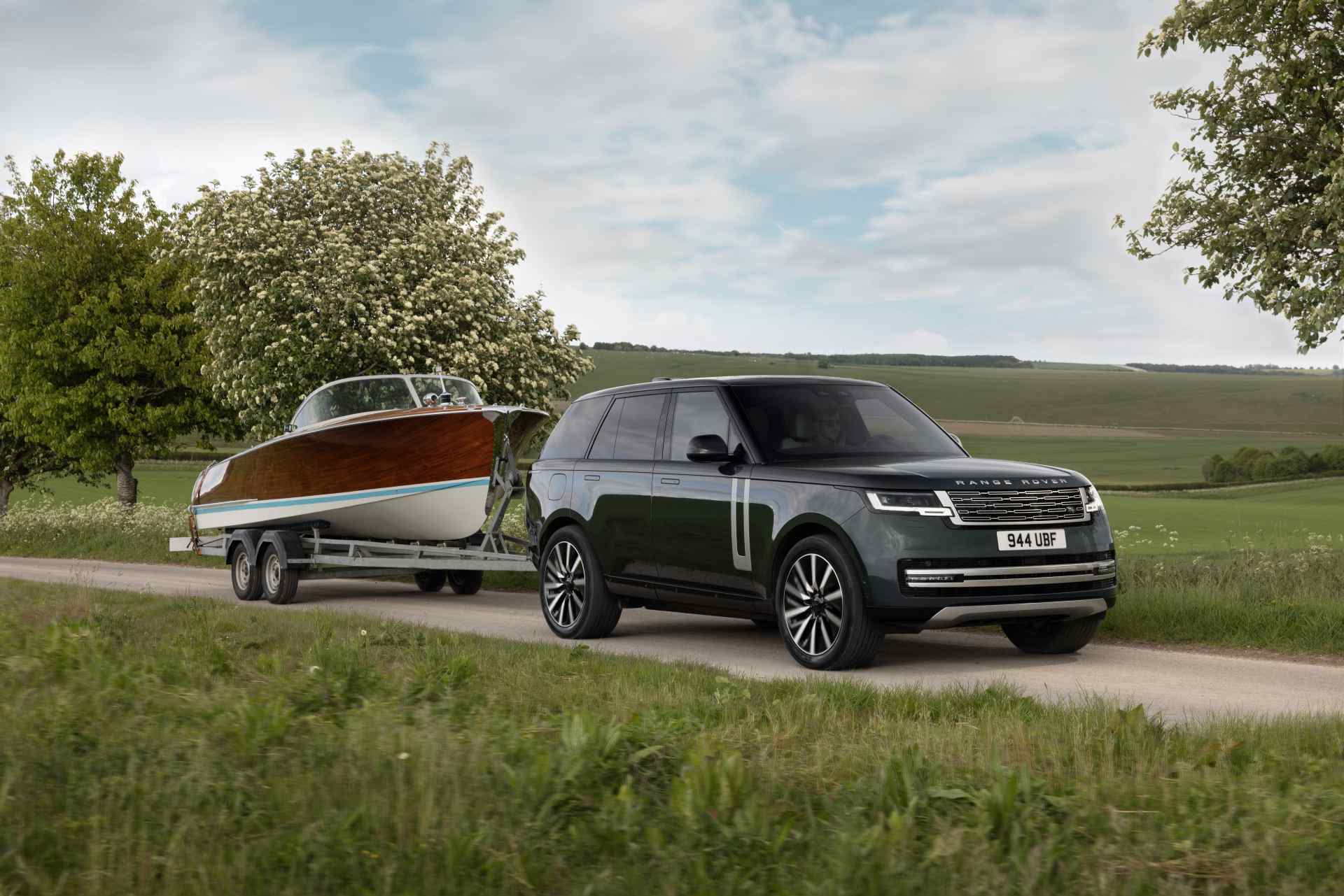 RANGE ROVER ELECTRIC TOWING 02 020926
