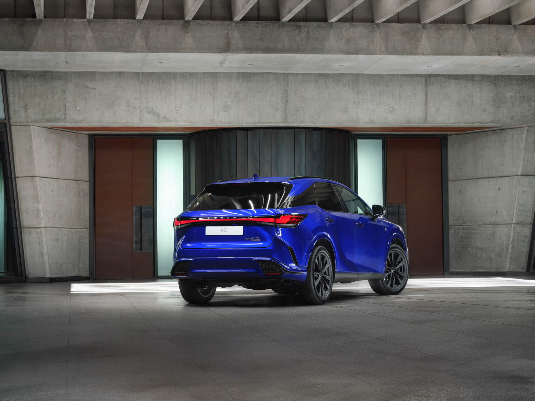 lexuxrx500h-2023f