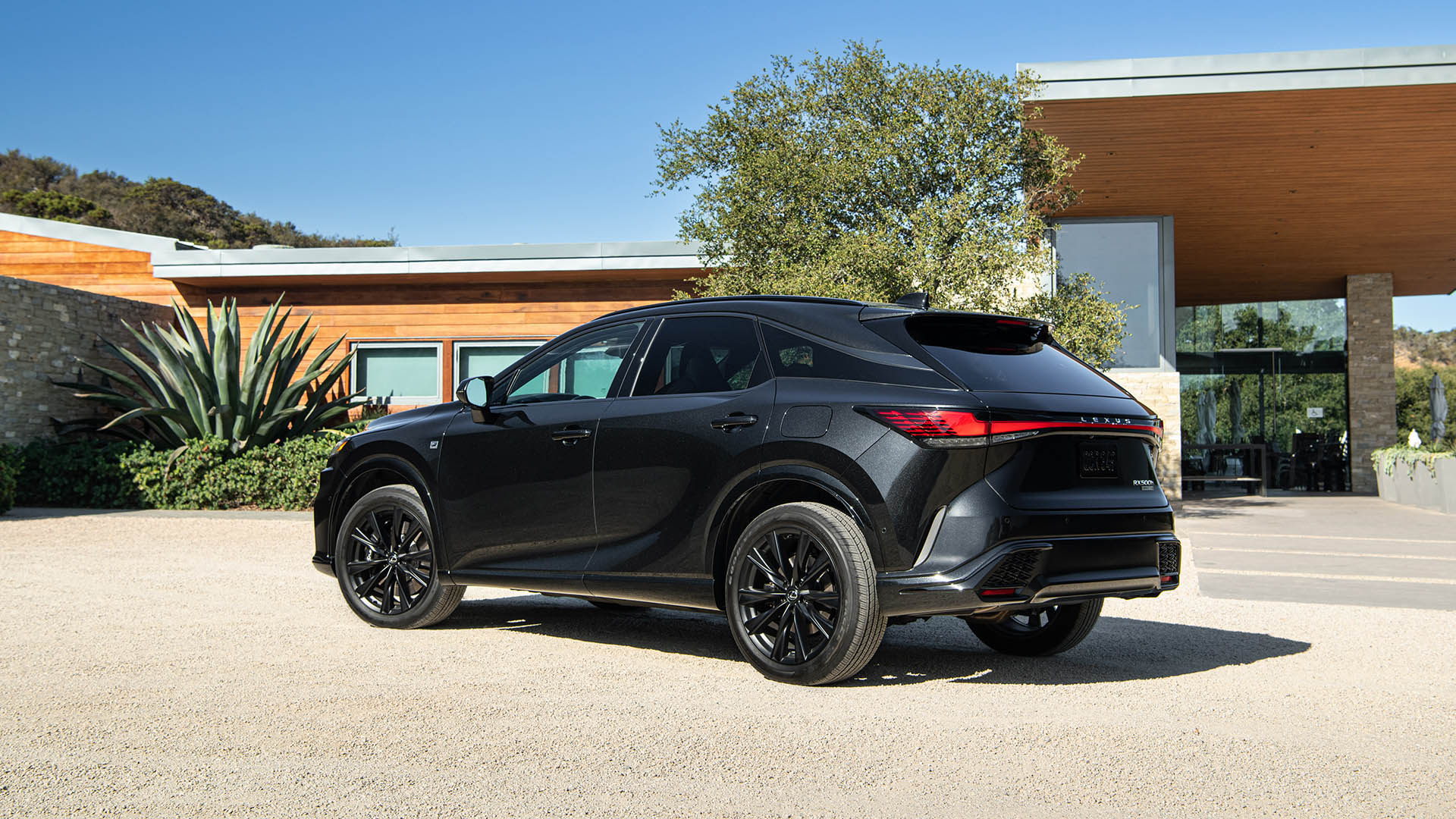 lexuxrx500hfsport12