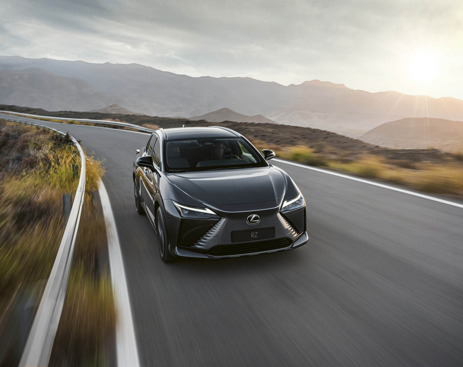 lexusrz01